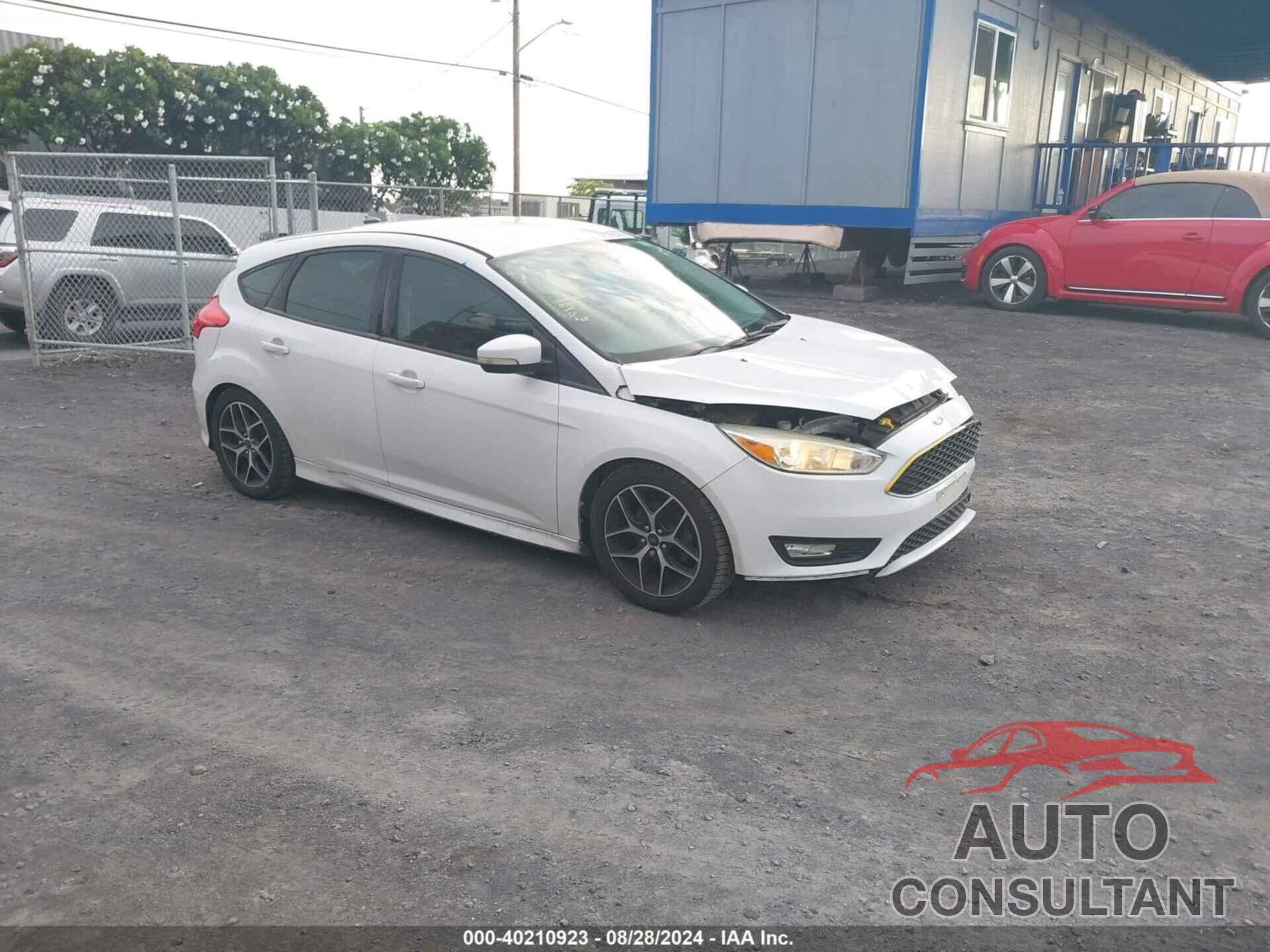 FORD FOCUS 2016 - 1FADP3K23GL363243