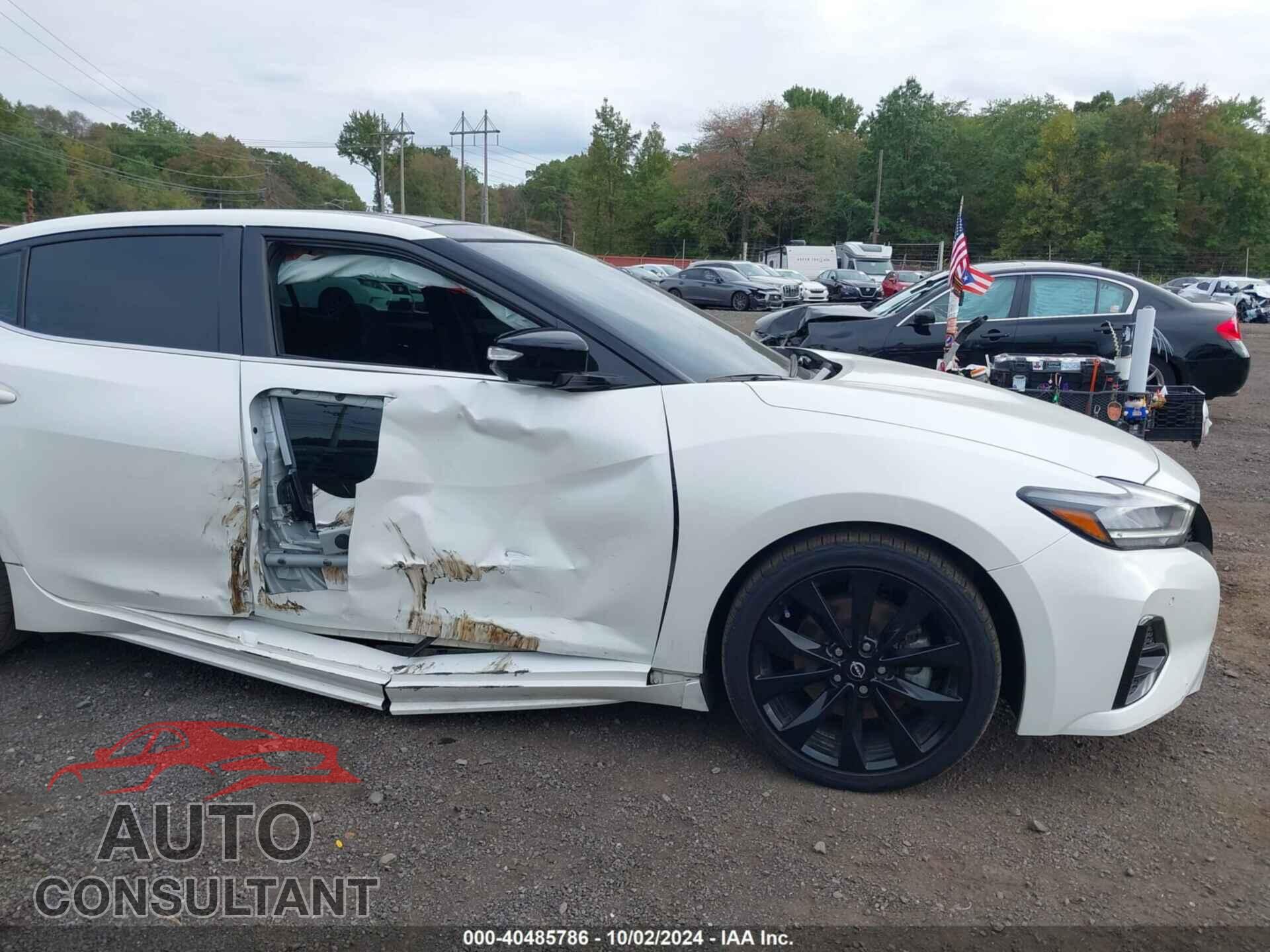 NISSAN MAXIMA 2023 - 1N4AA6EV2PC502029