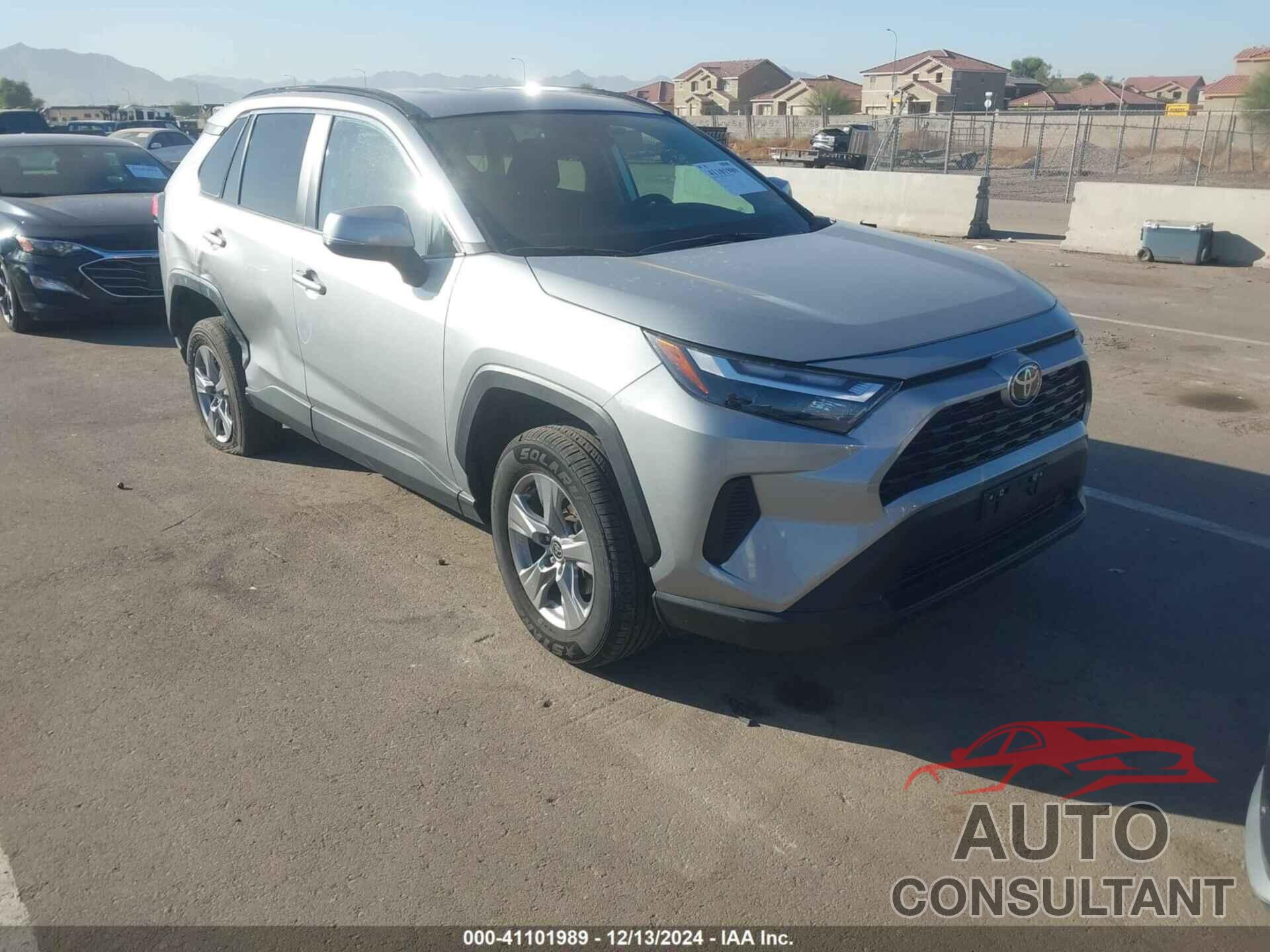 TOYOTA RAV4 2023 - 2T3P1RFV0PW369255