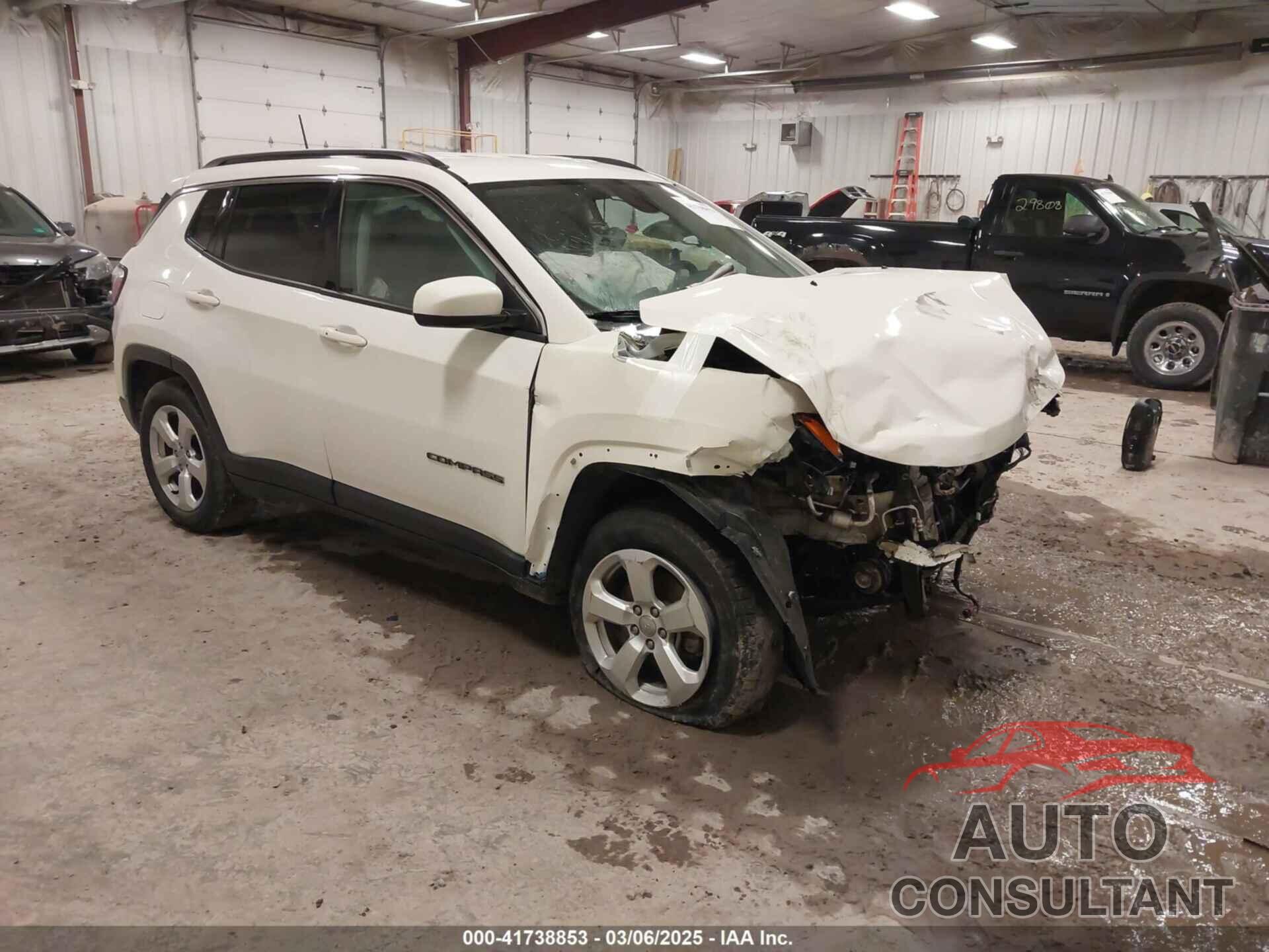 JEEP COMPASS 2018 - 3C4NJDBB4JT230993