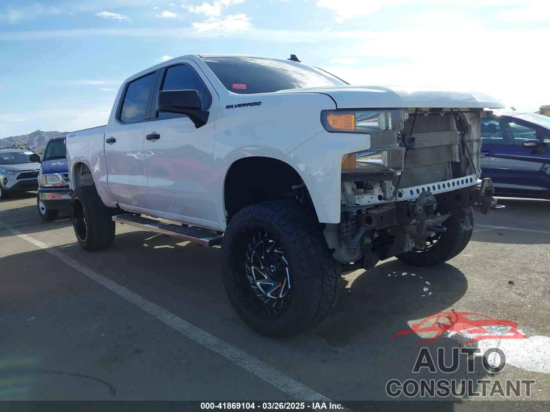 CHEVROLET SILVERADO 1500 2020 - 1GCUYBEF2LZ251086