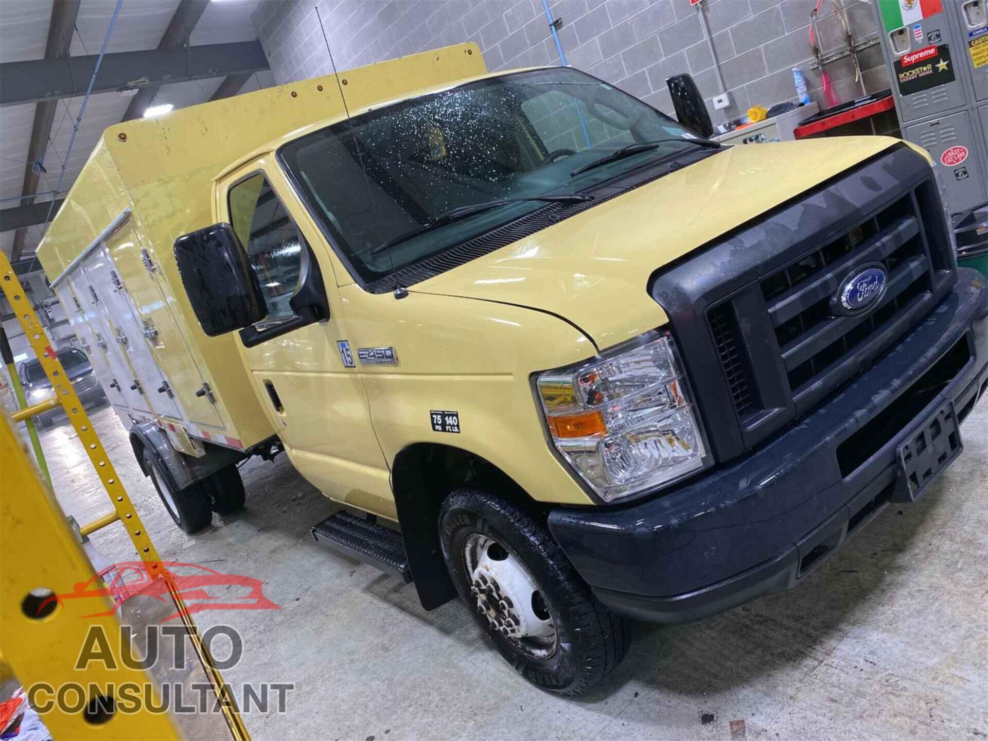 FORD ECONOLINE 2019 - 1FDXE4FS0KDC22528