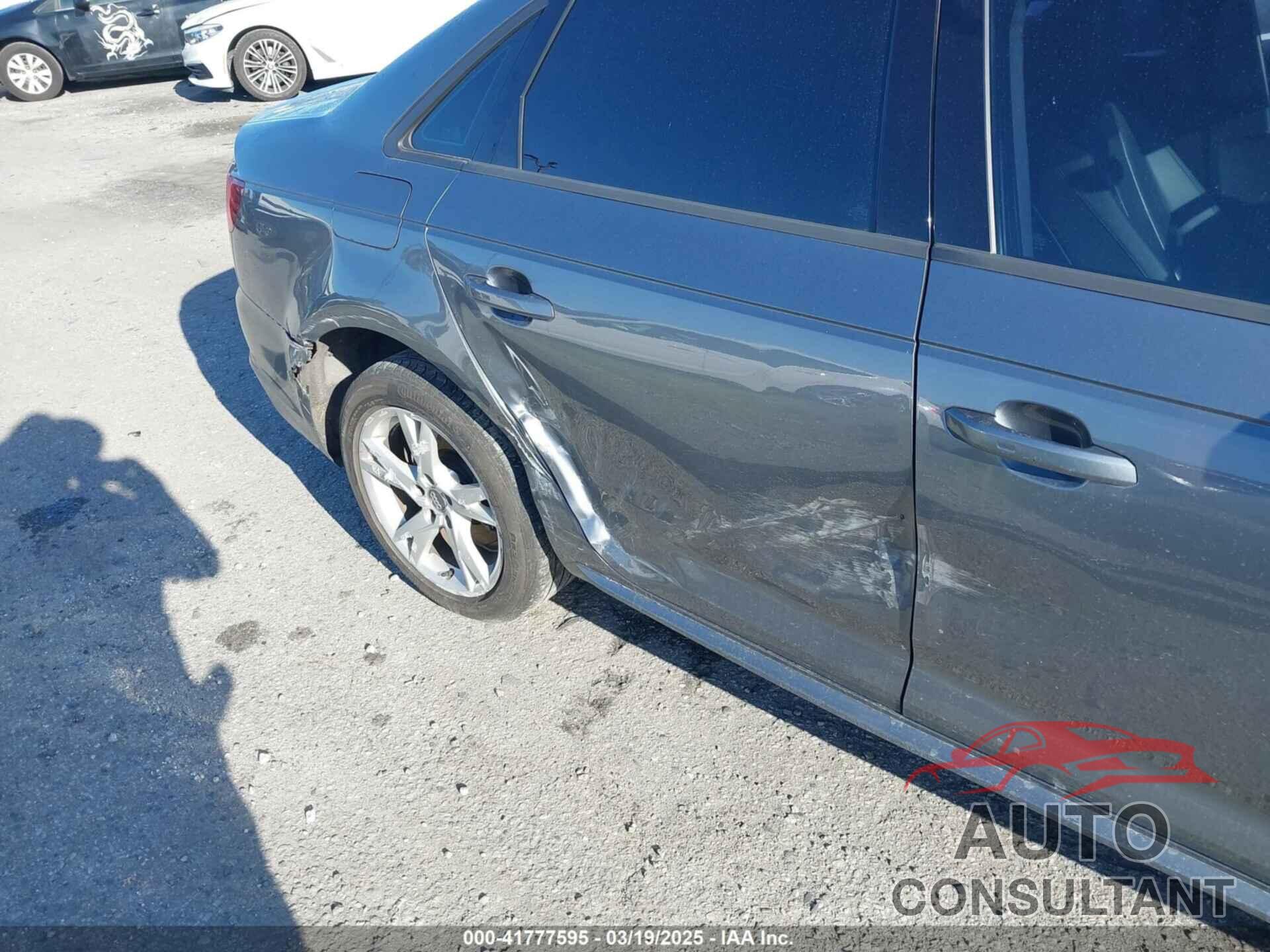 AUDI A4 2018 - WAUKMAF41JA122159