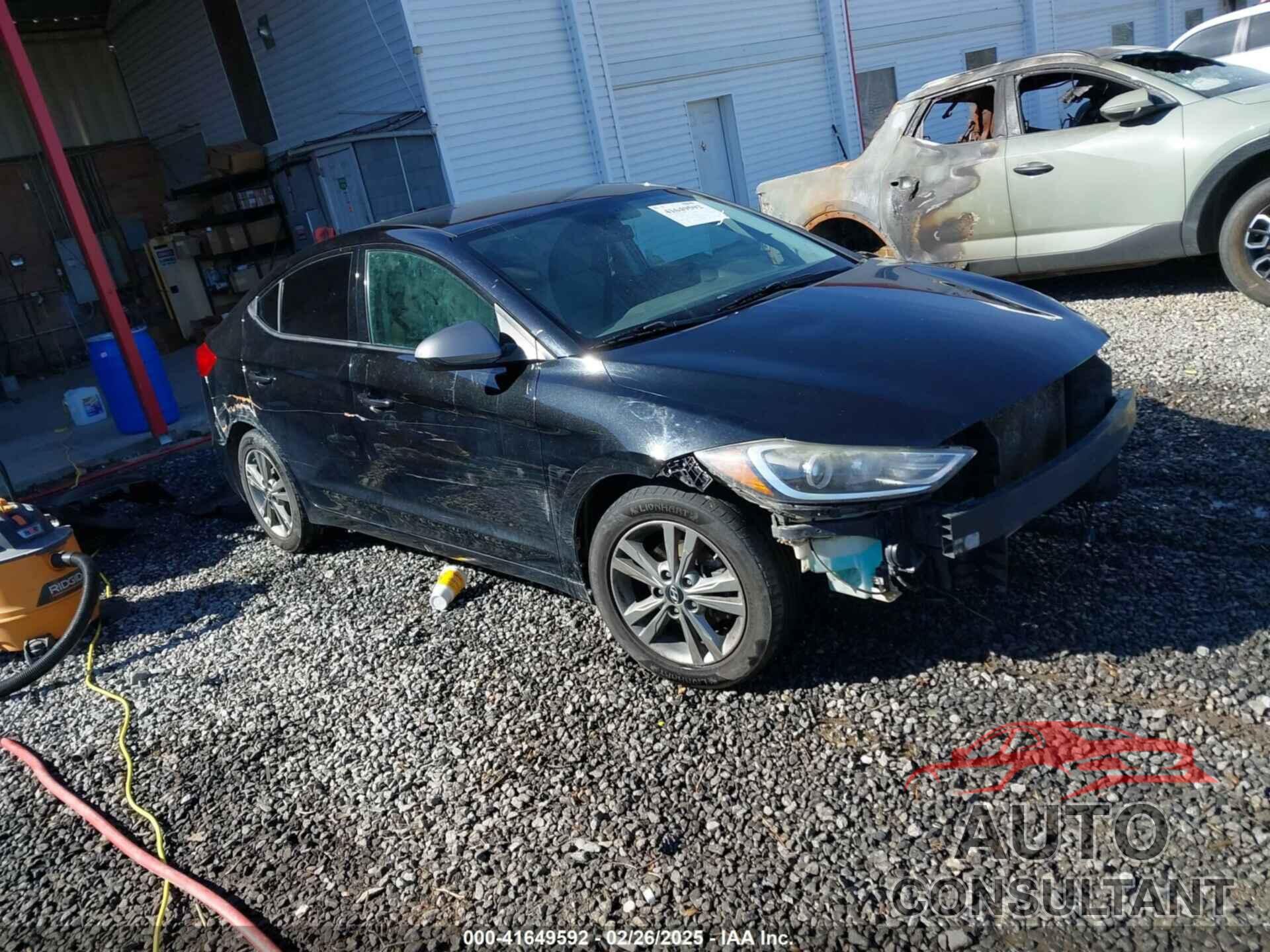 HYUNDAI ELANTRA 2017 - 5NPD84LF2HH016426