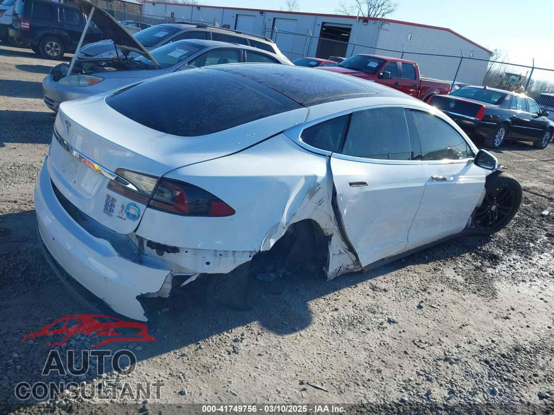 TESLA MODEL S 2013 - 5YJSA1CN5DFP26317