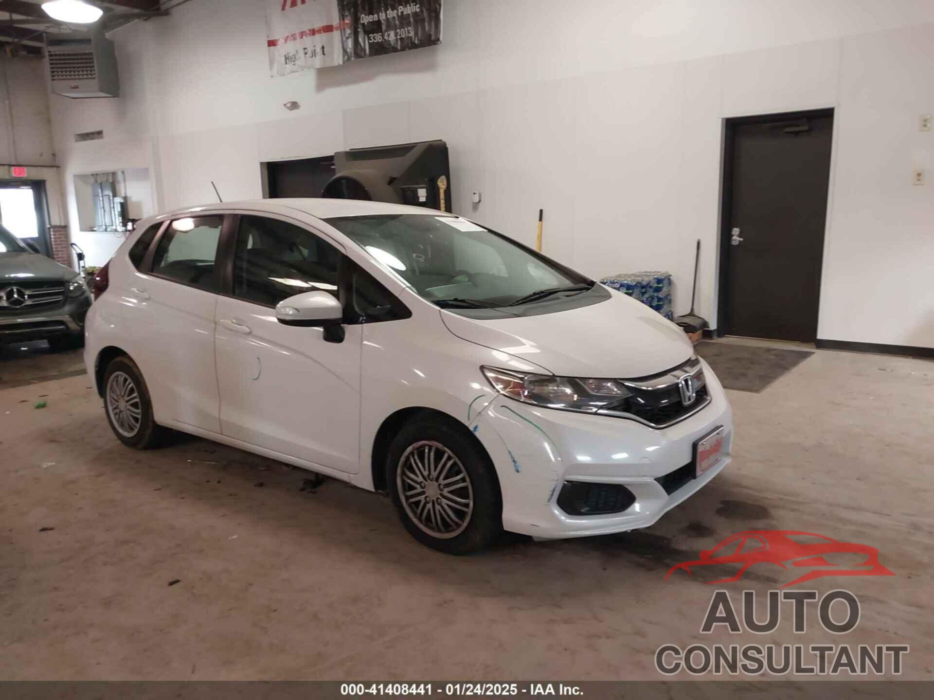 HONDA FIT 2019 - 3HGGK5H44KM738219
