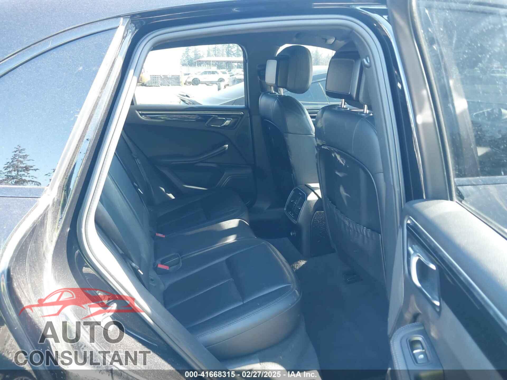 PORSCHE MACAN 2016 - WP1AB2A56GLB45054