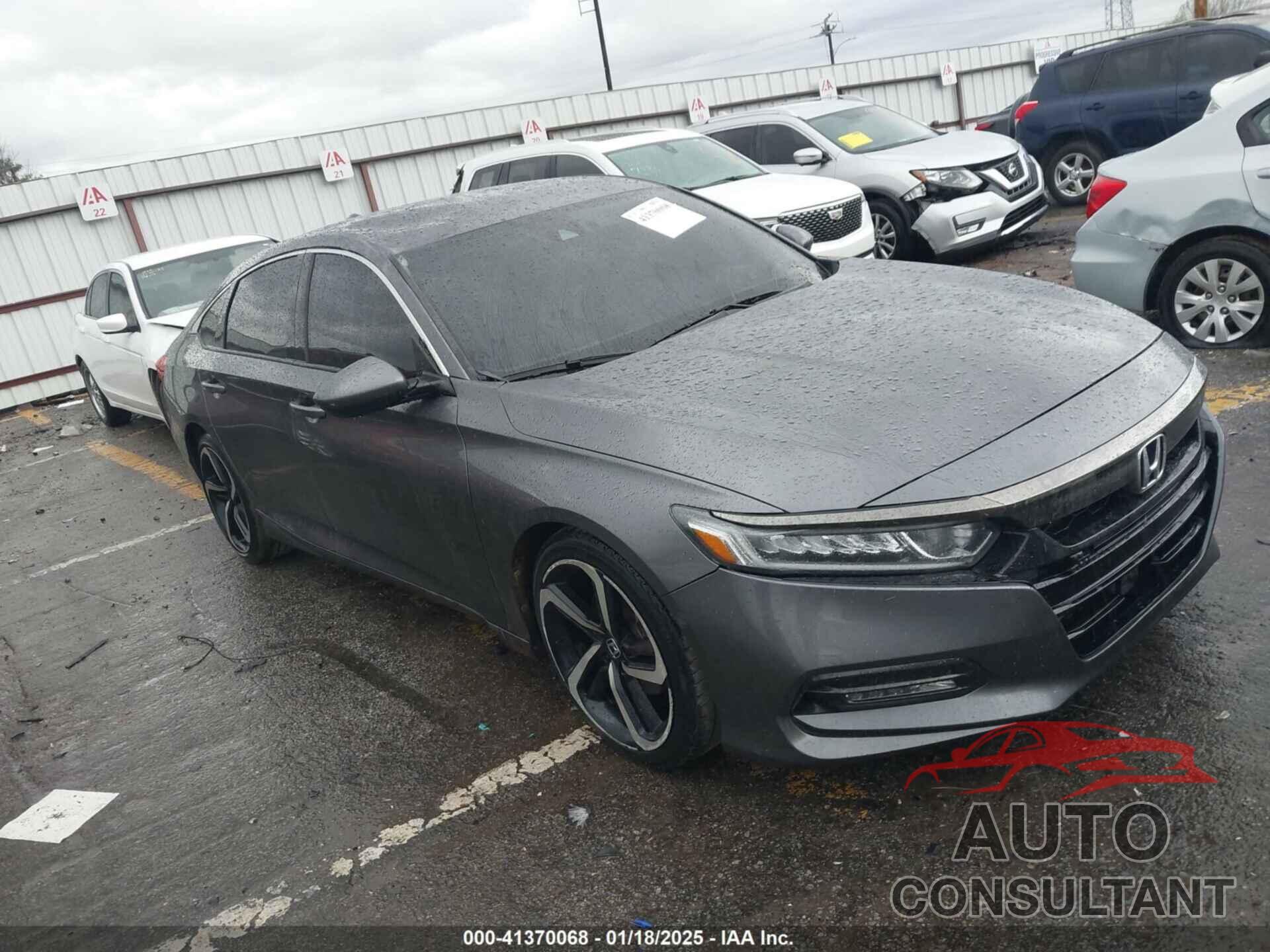 HONDA ACCORD 2018 - 1HGCV1F3XJA164018