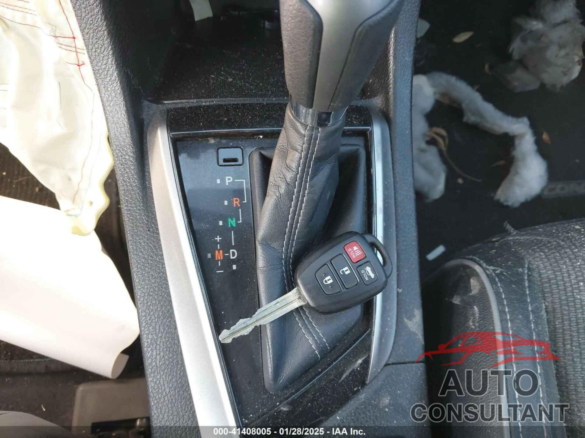 TOYOTA COROLLA 2016 - 5YFBURHE7GP387857