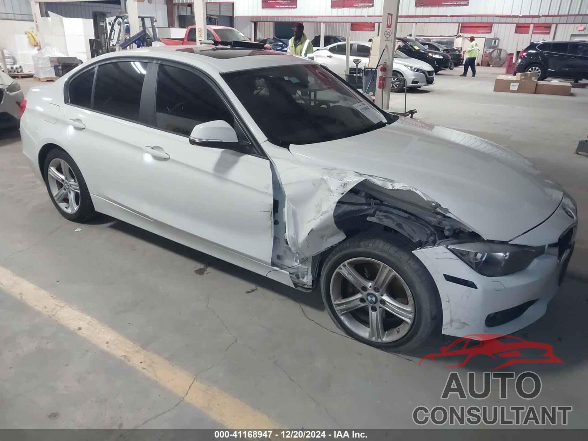 BMW 328I 2014 - WBA3B5G53ENS08113