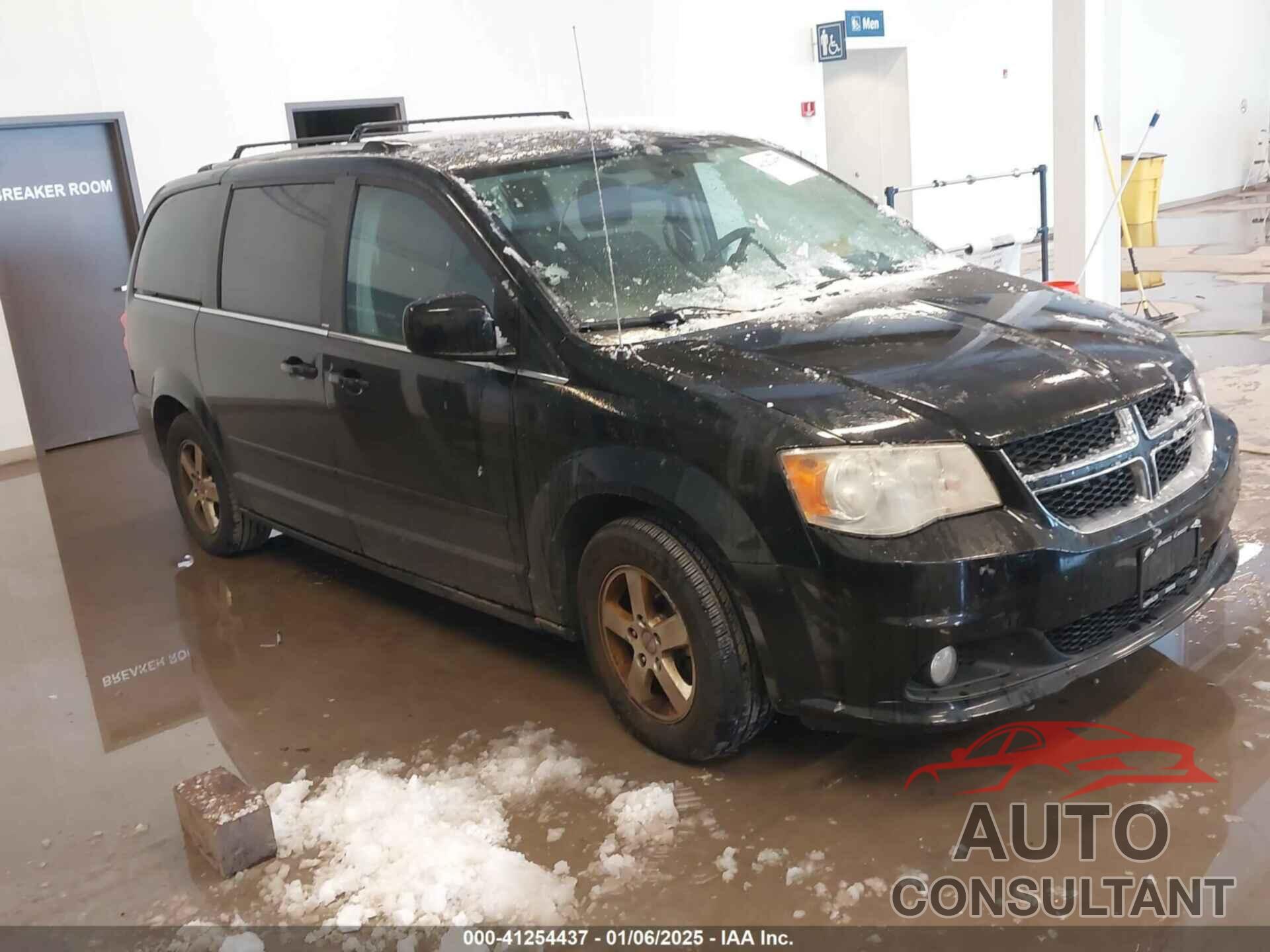 DODGE GRAND CARAVAN 2011 - 2D4RN5DG2BR701048