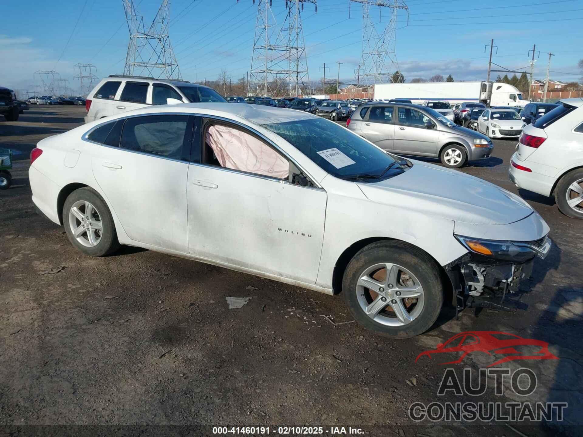 CHEVROLET MALIBU 2022 - 1G1ZD5ST0NF132138