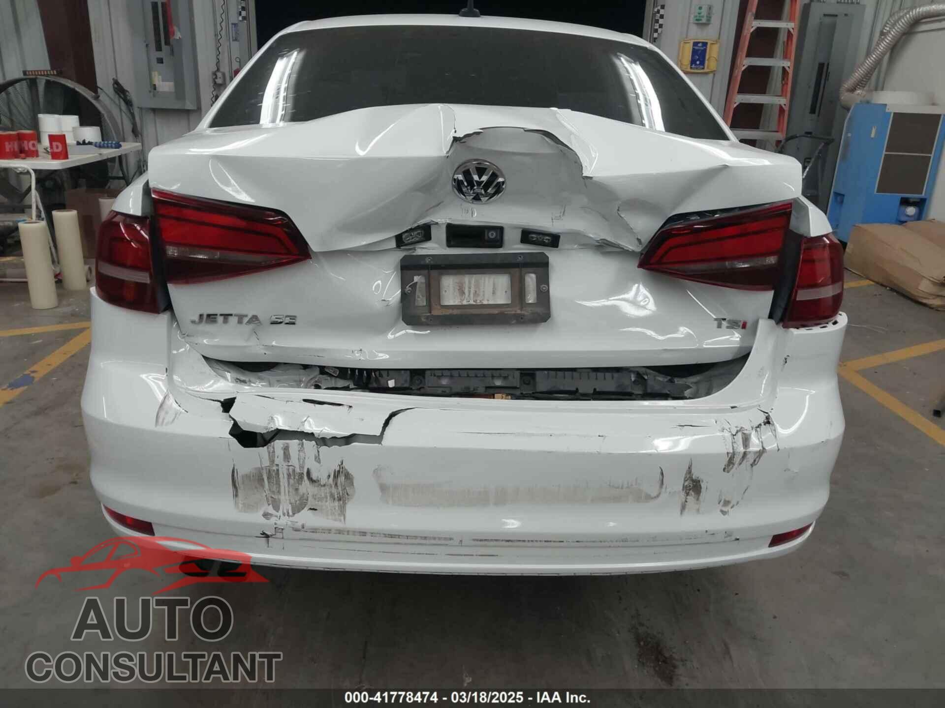 VOLKSWAGEN JETTA 2017 - 3VWDB7AJ1HM409478