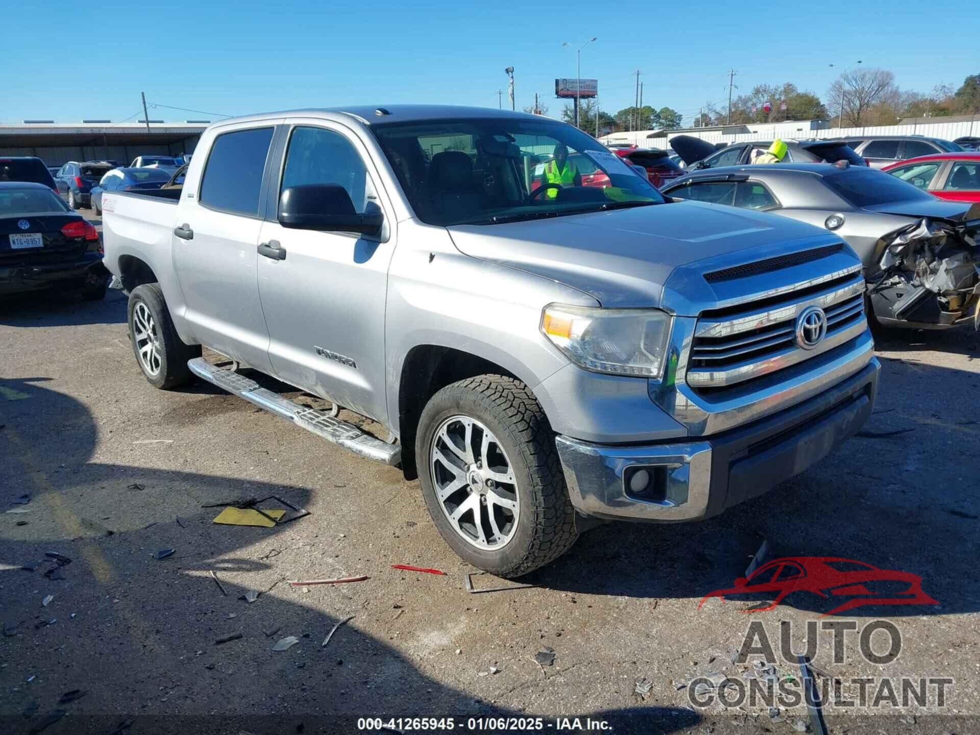 TOYOTA TUNDRA 2017 - 5TFEM5F16HX111789