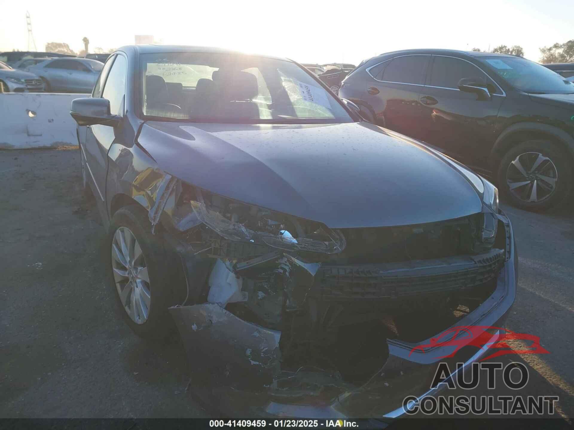 HONDA ACCORD 2013 - 1HGCR2F88DA032868