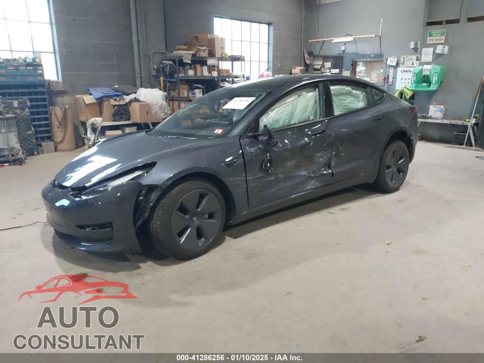 TESLA MODEL 3 2023 - 5YJ3E1EAXPF685741