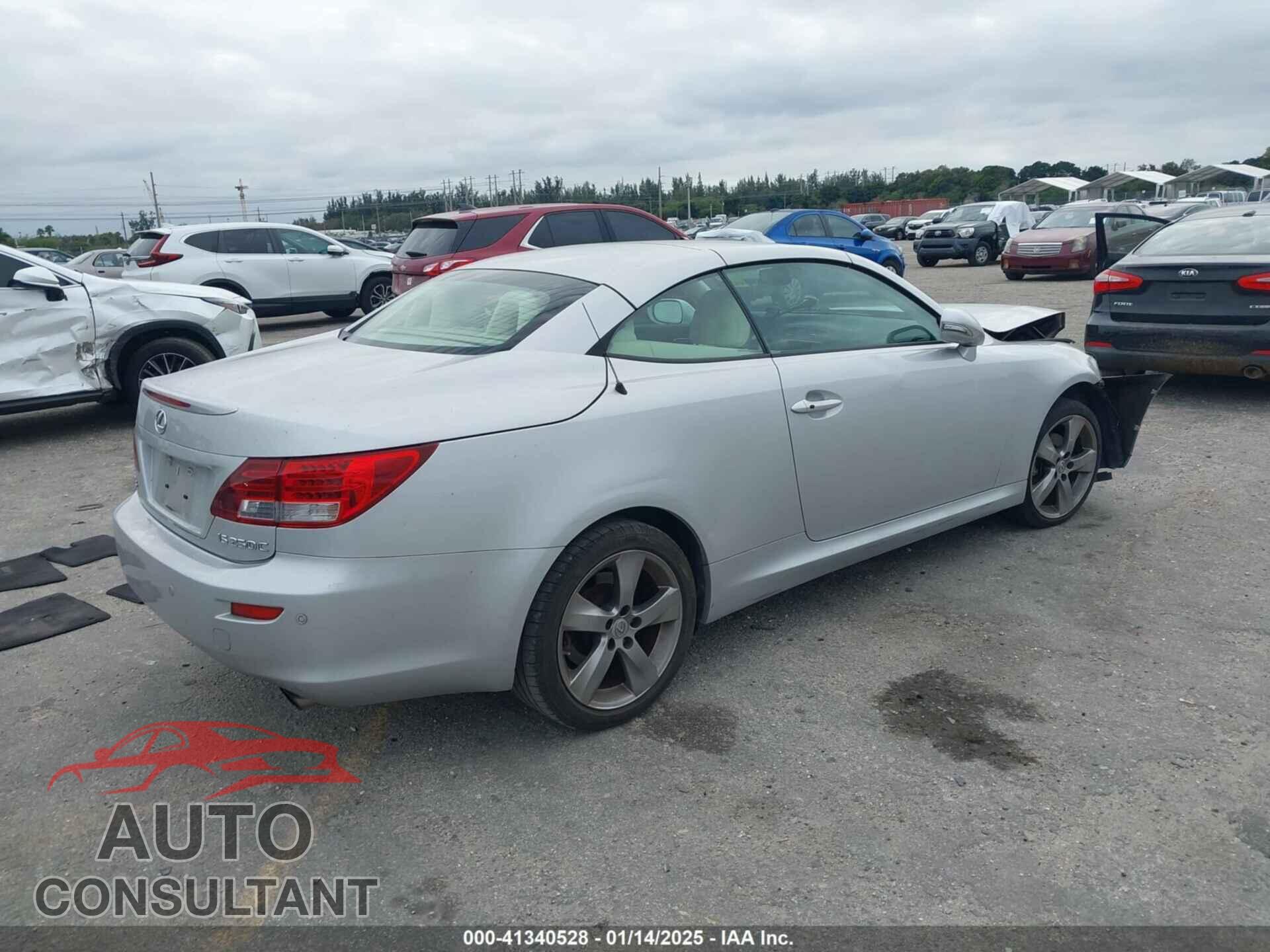 LEXUS IS 250C 2010 - JTHFF2C22A2509853