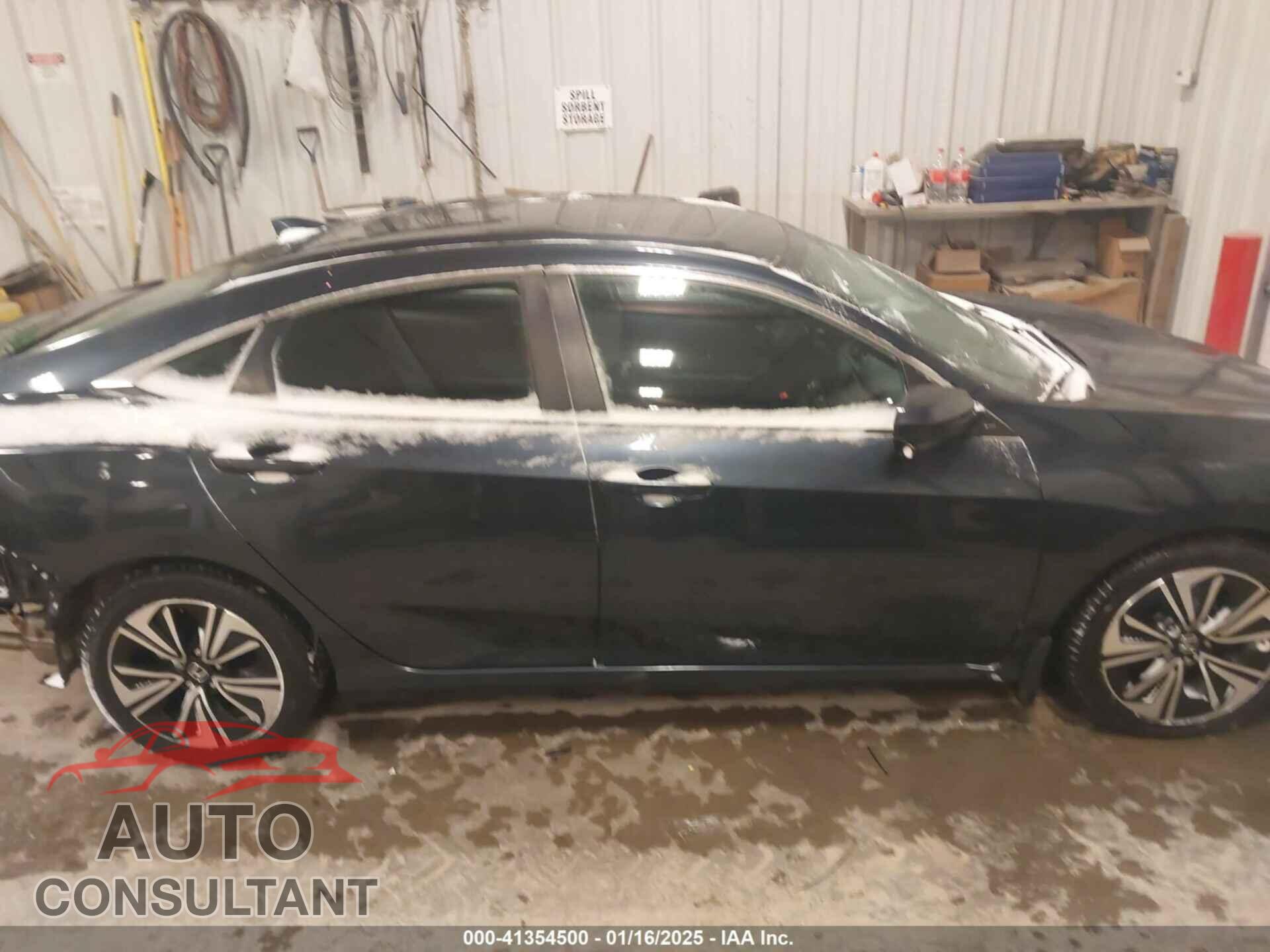 HONDA CIVIC 2017 - 19XFC1F77HE017764
