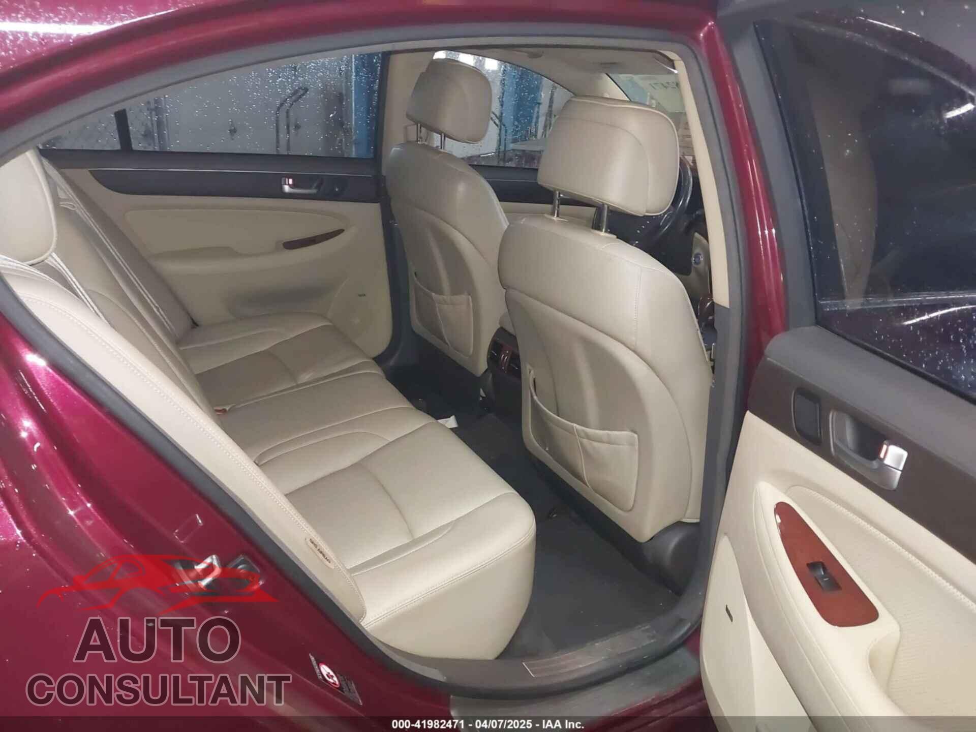 HYUNDAI GENESIS 2012 - KMHGC4DD2CU177779