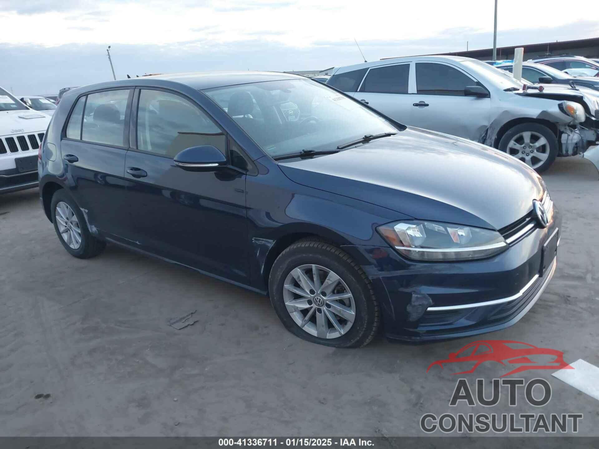 VOLKSWAGEN GOLF 2018 - 3VWG17AU2JM275371