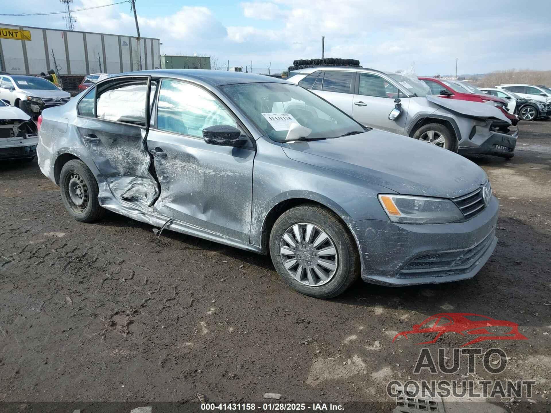 VOLKSWAGEN JETTA 2015 - 3VW2K7AJ4FM261136