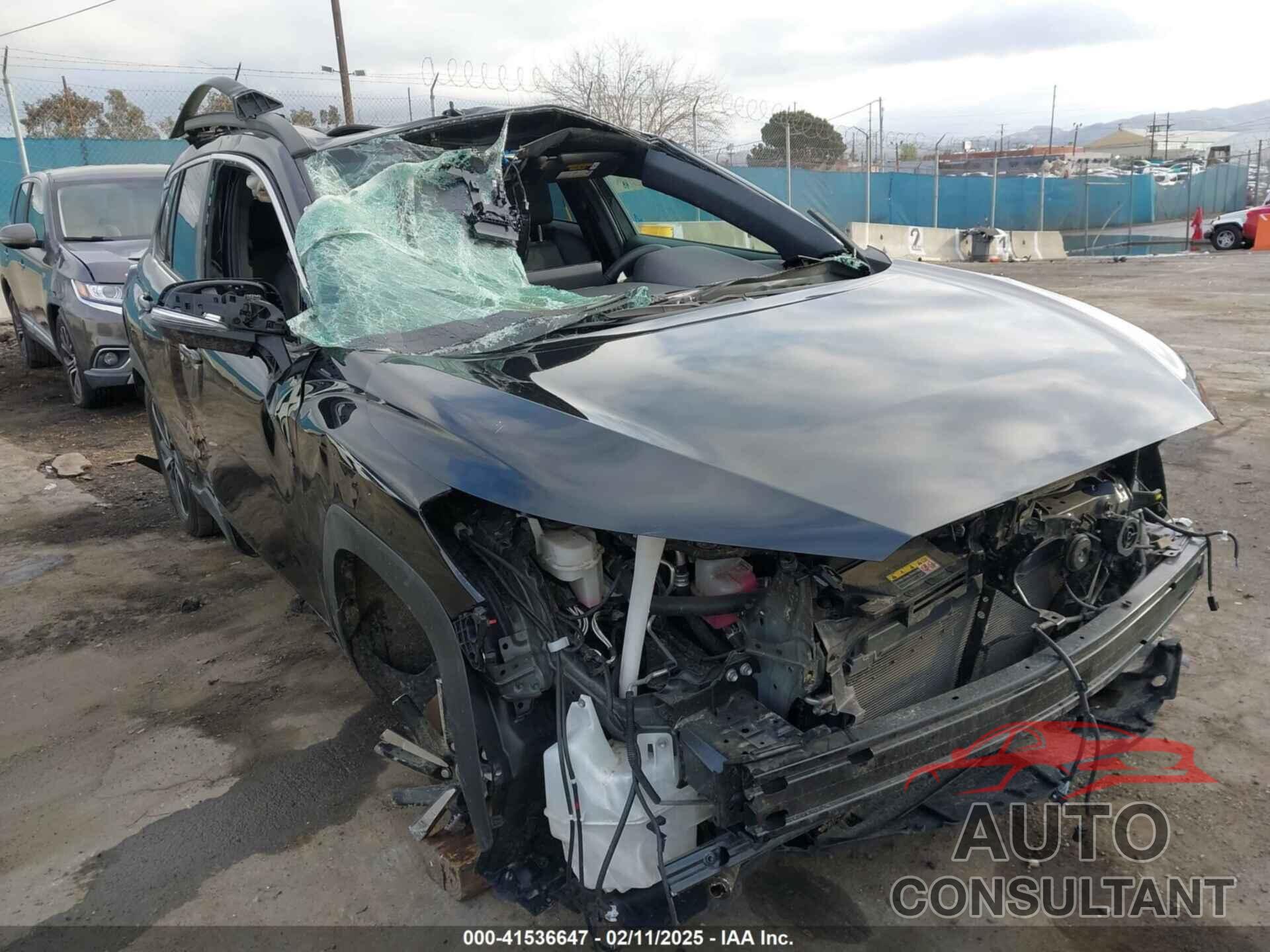 TOYOTA COROLLA CROSS HYBRID 2024 - 7MUFBABG3RV019176