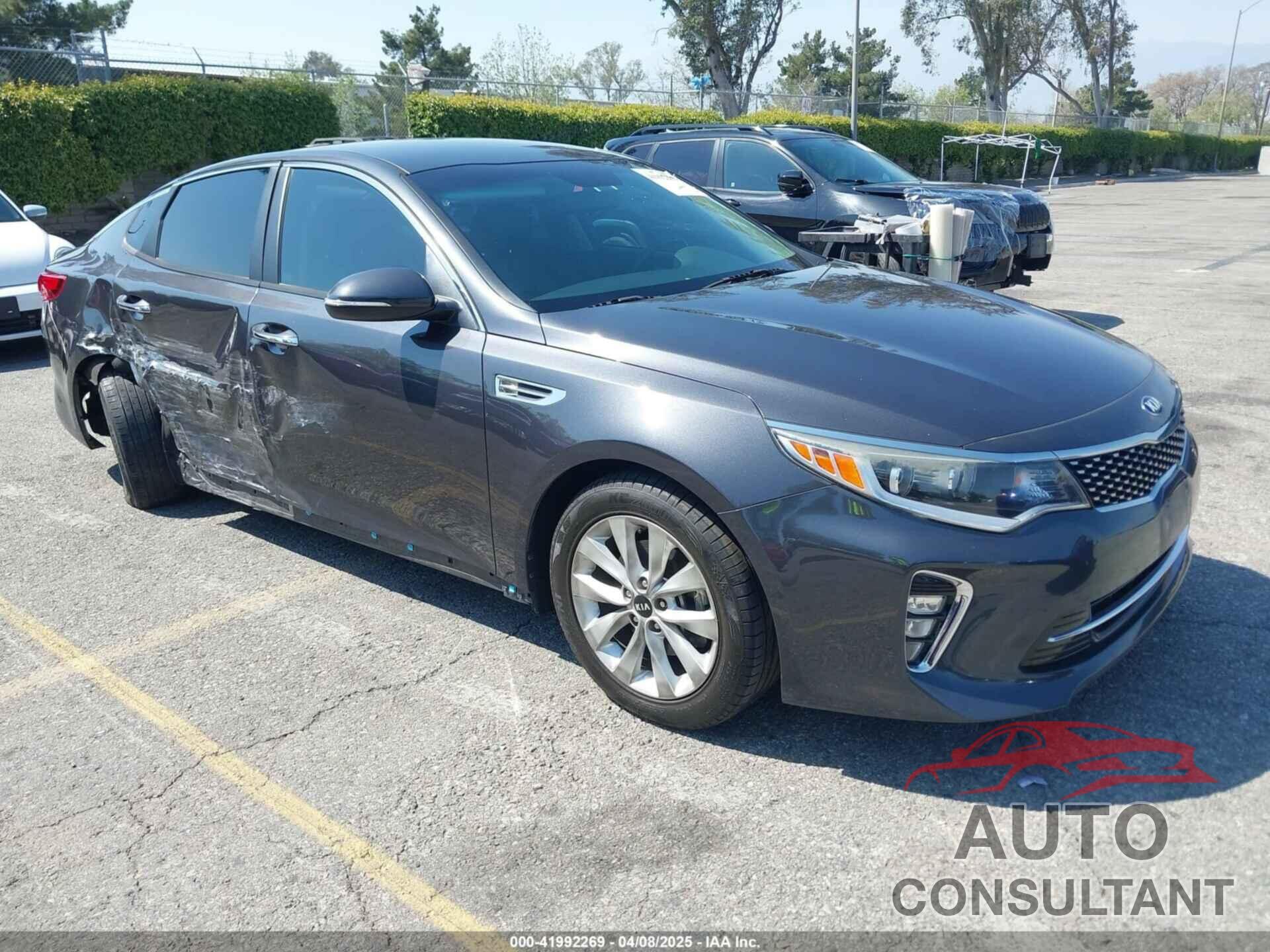 KIA OPTIMA 2018 - 5XXGT4L31JG240046