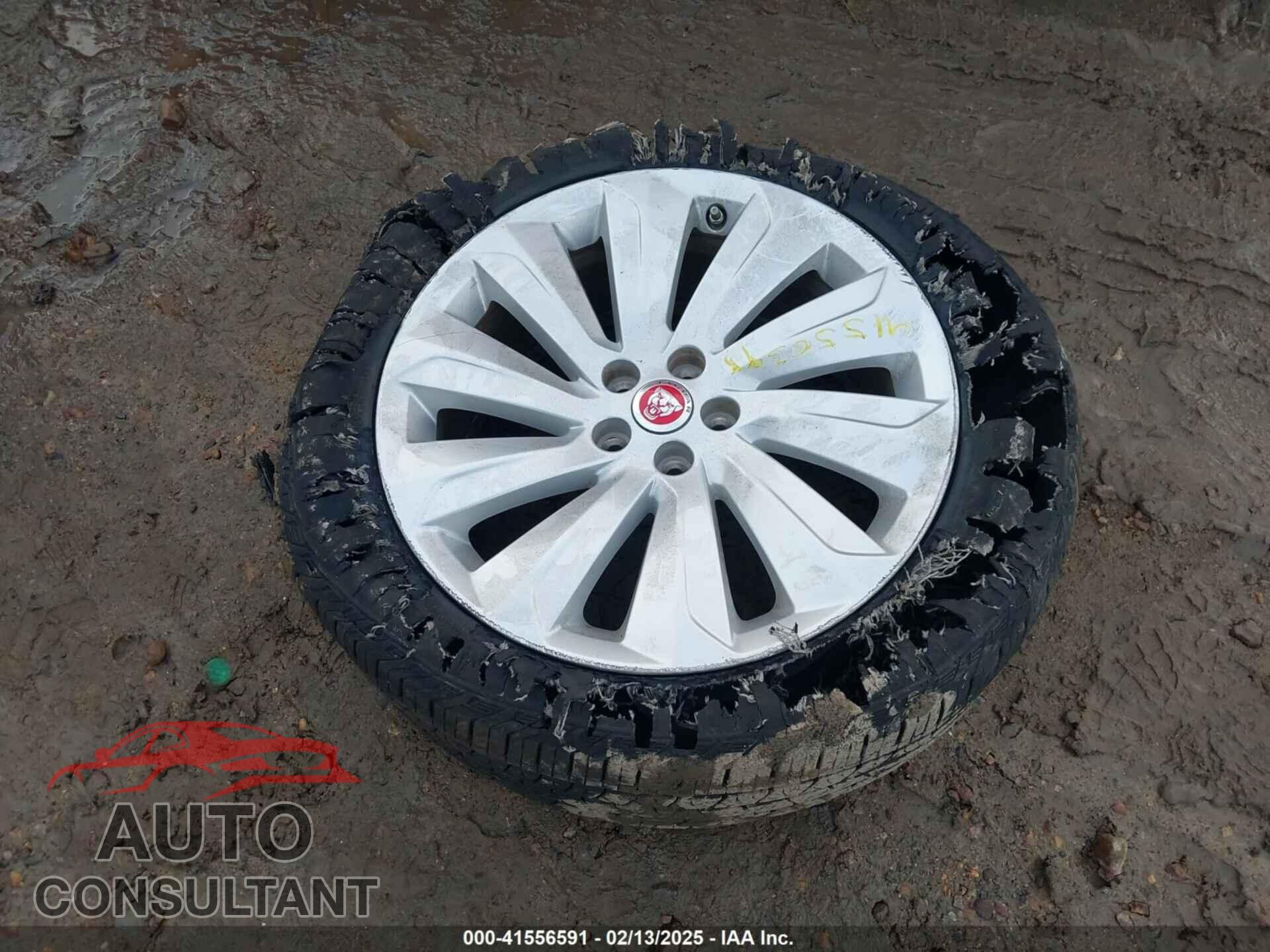 JAGUAR E-PACE 2018 - SADFP2FX7J1Z32234