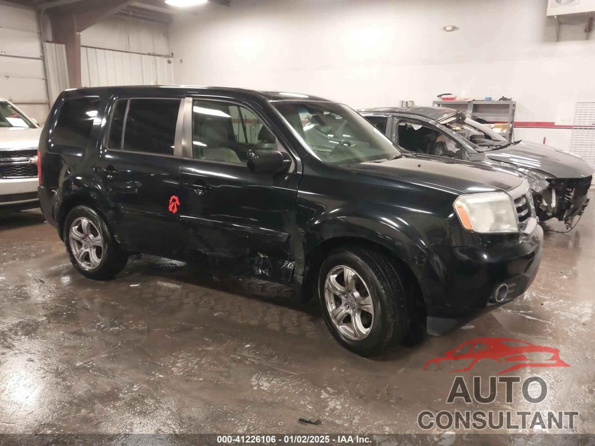 HONDA PILOT 2012 - 5FNYF4H6XCB062545