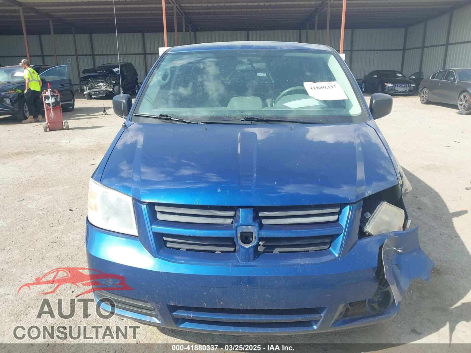 DODGE GRAND CARAVAN 2010 - 2D4RN4DE9AR219717