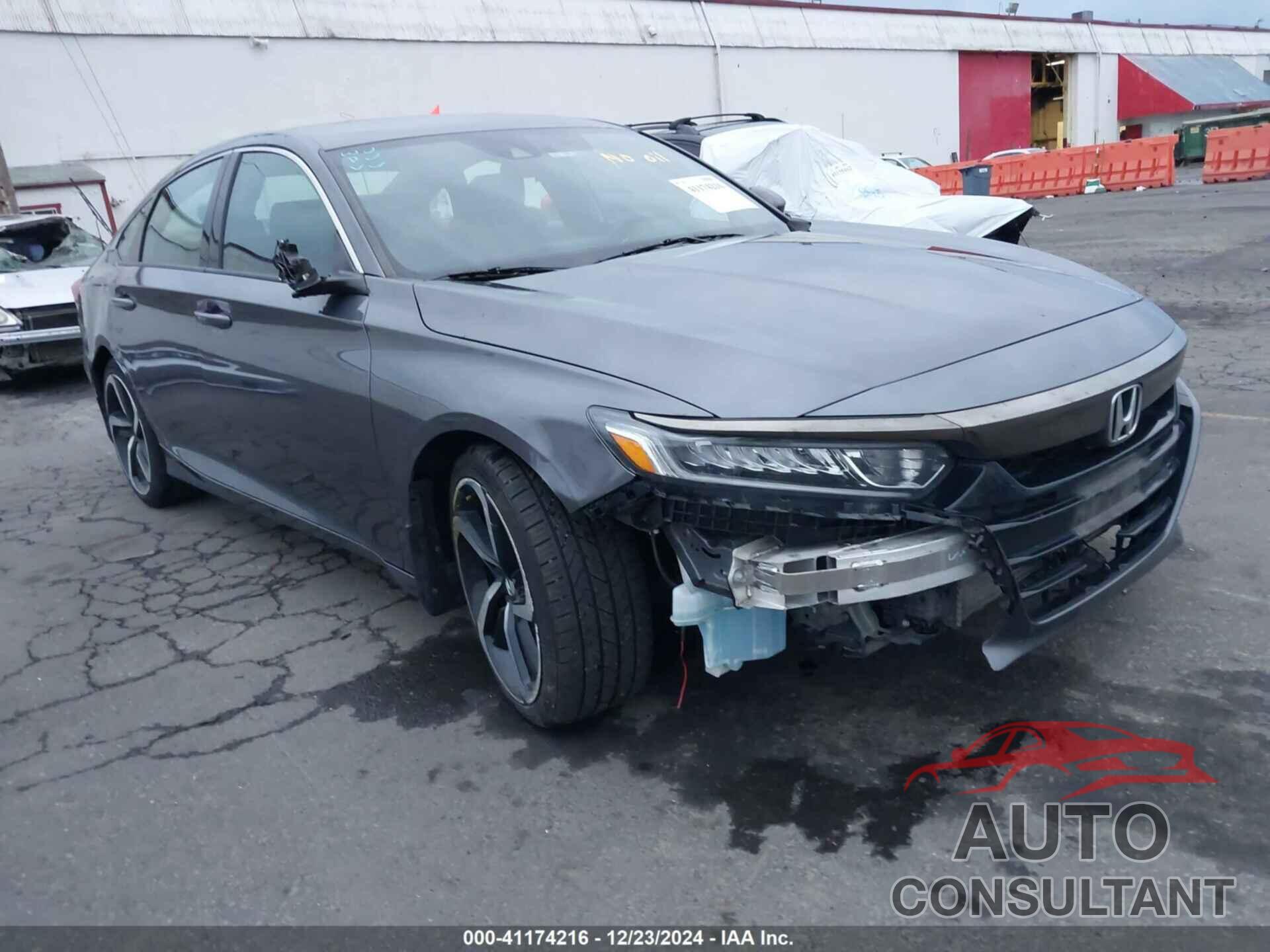 HONDA ACCORD 2018 - 1HGCV1F3XJA188724