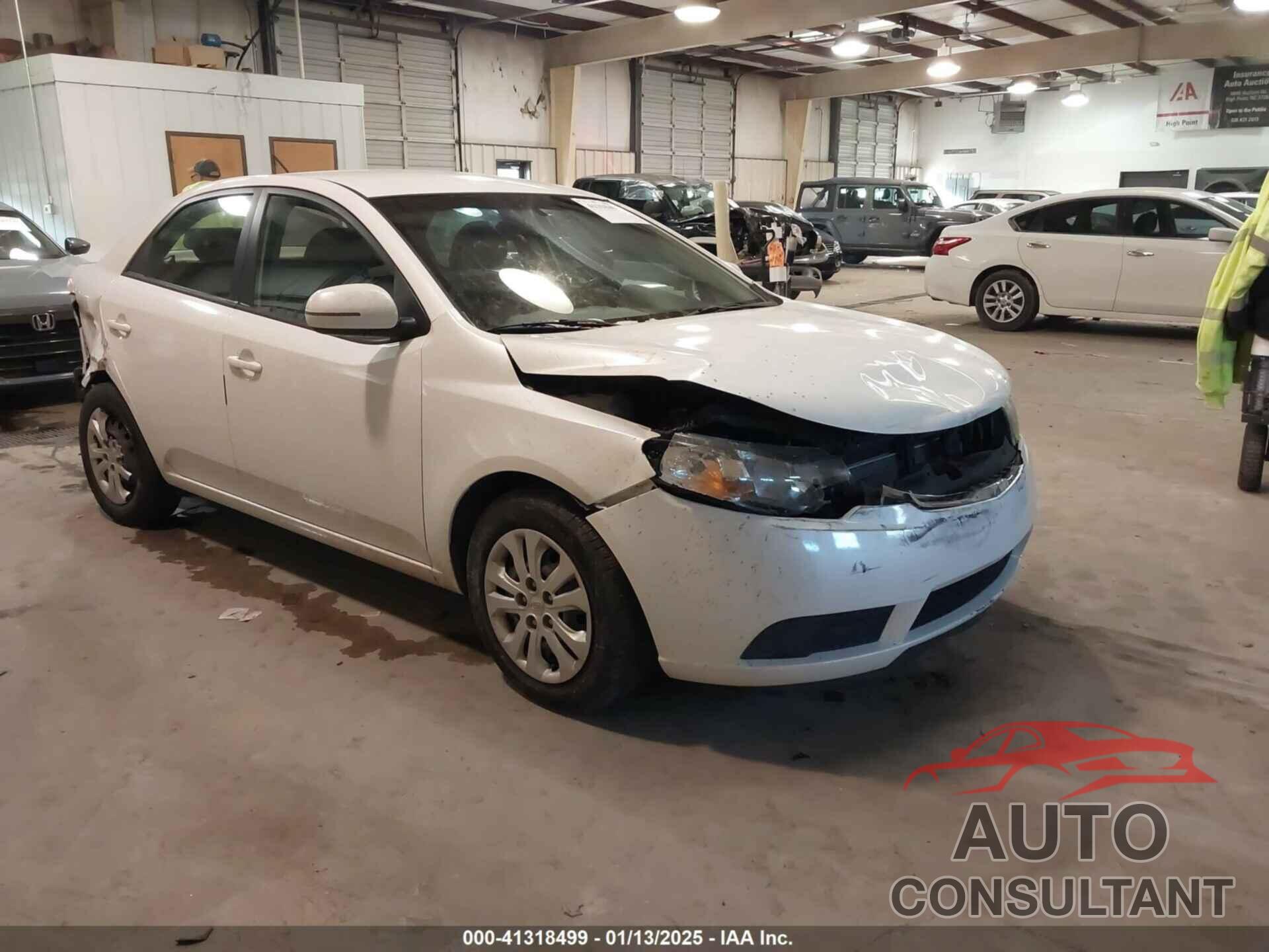 KIA FORTE 2011 - KNAFU4A25B5417705