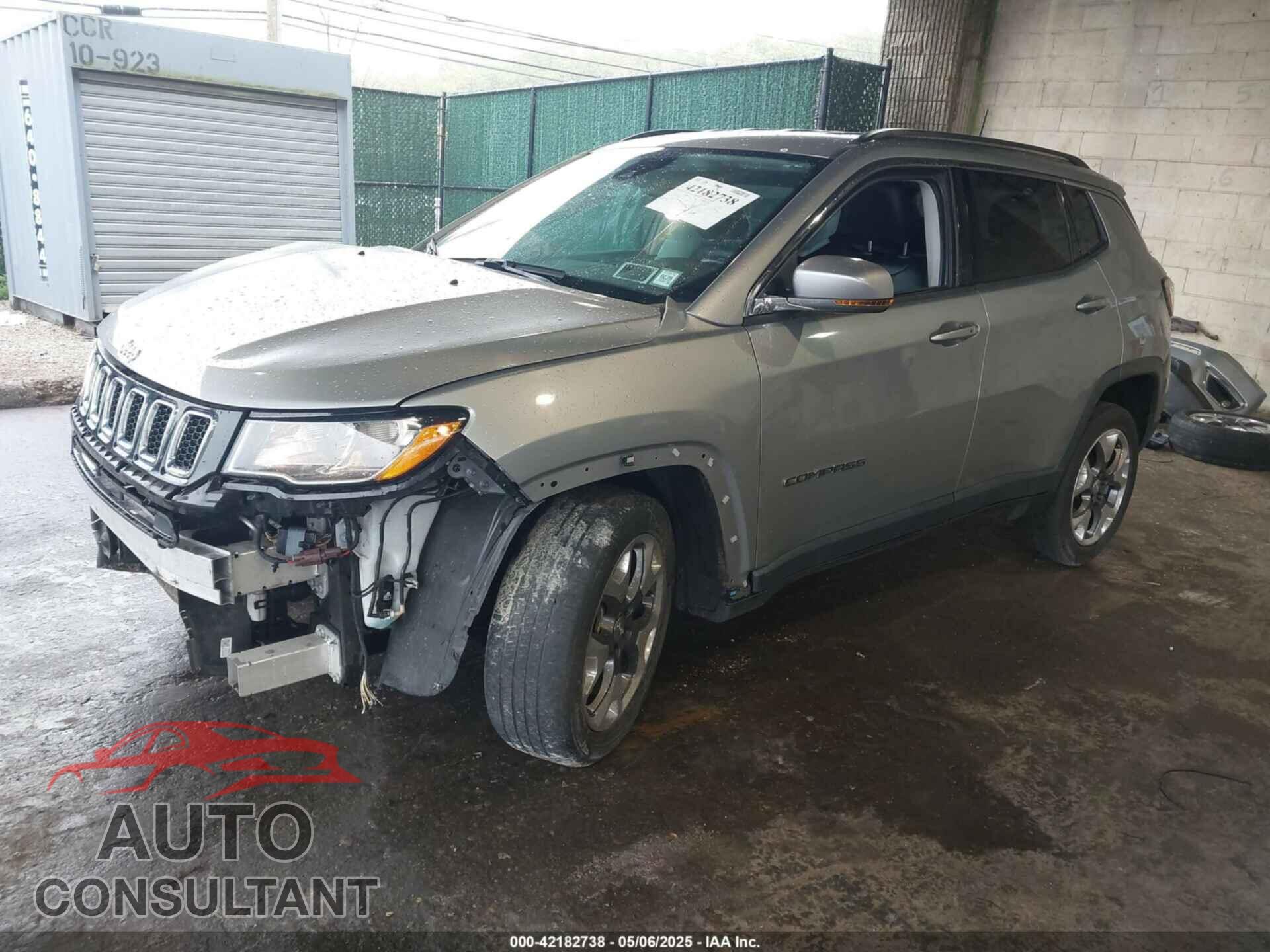 JEEP COMPASS 2021 - 3C4NJDCB8MT523718
