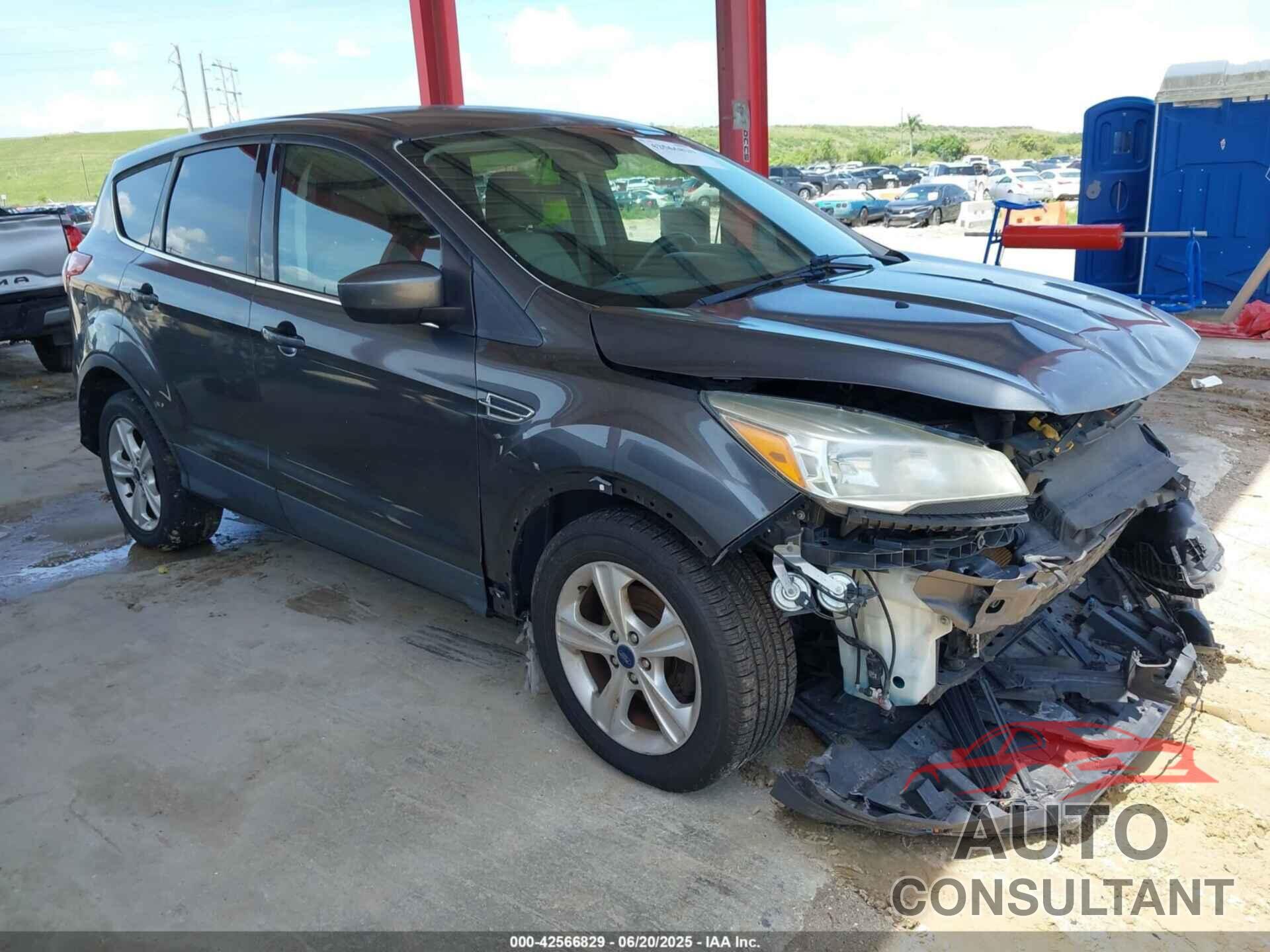 FORD ESCAPE 2015 - 1FMCU0G70FUA22422