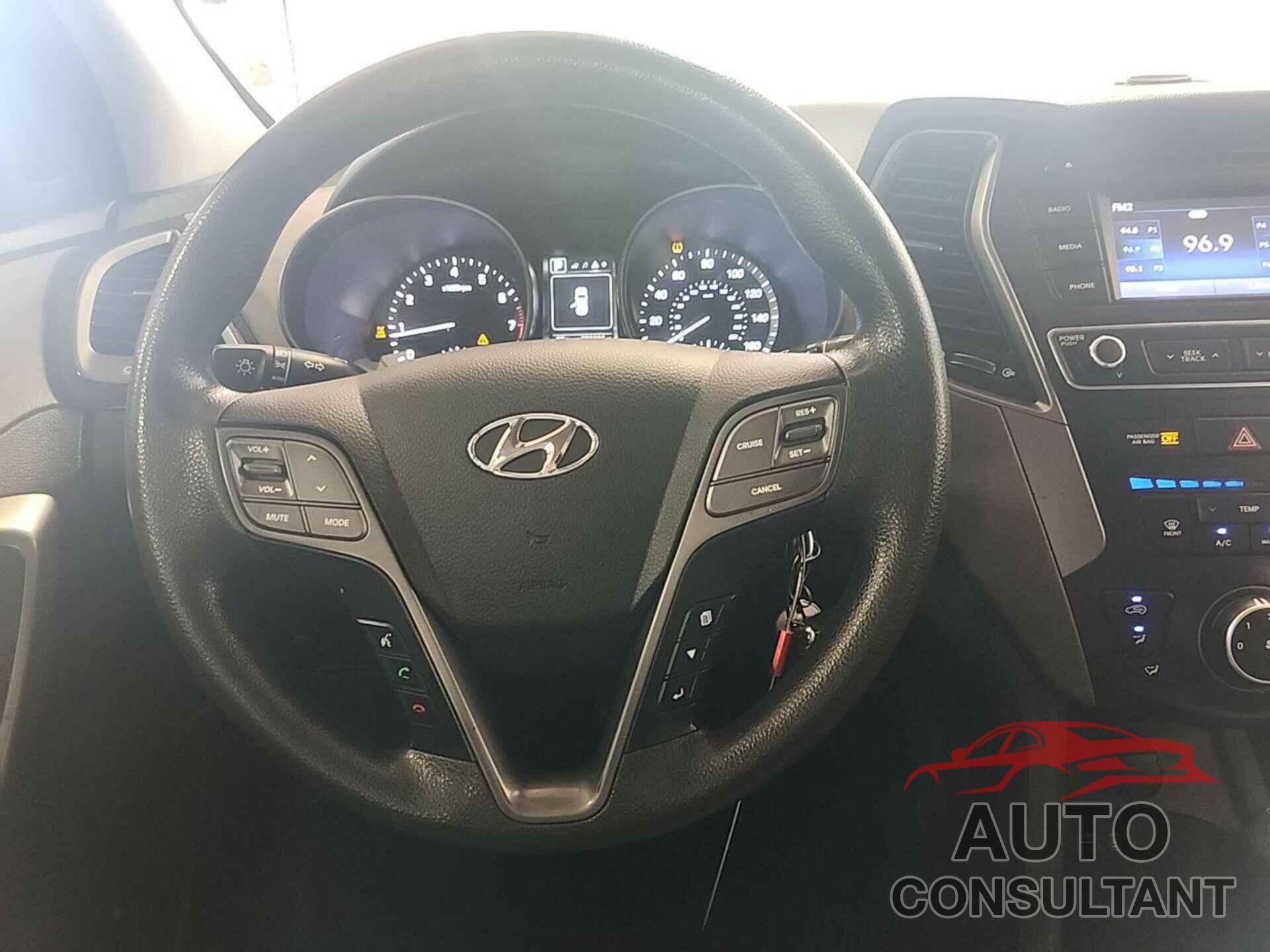 HYUNDAI SANTA FE SPORT 2018 - 5XYZTDLB7JG569524