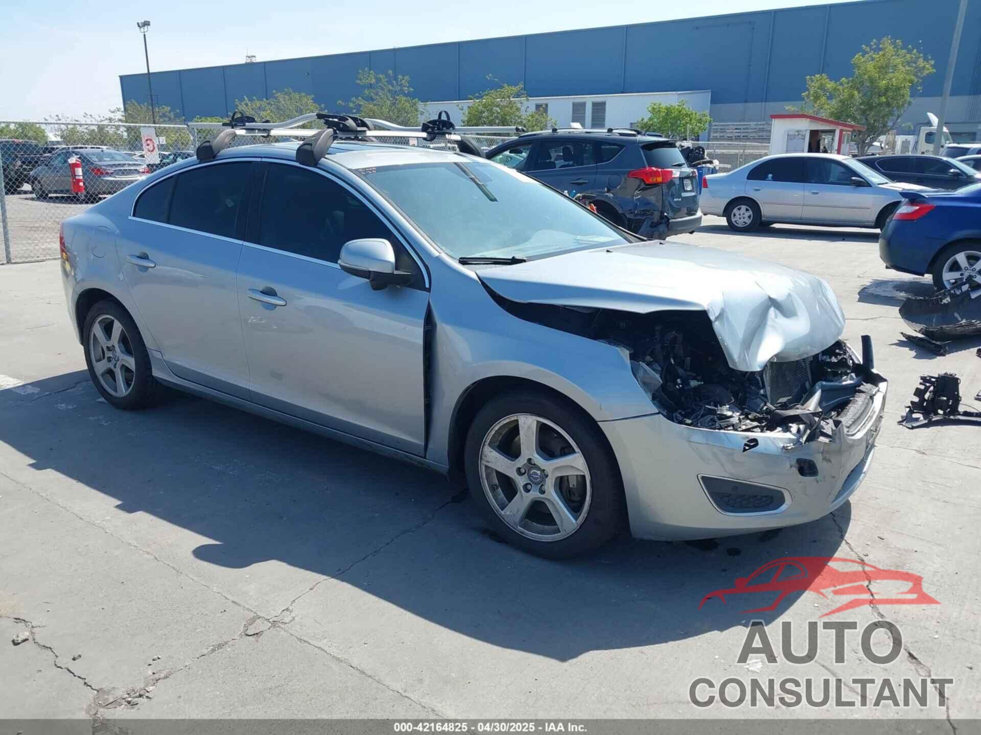 VOLVO S60 2013 - YV1612FH1D2200826