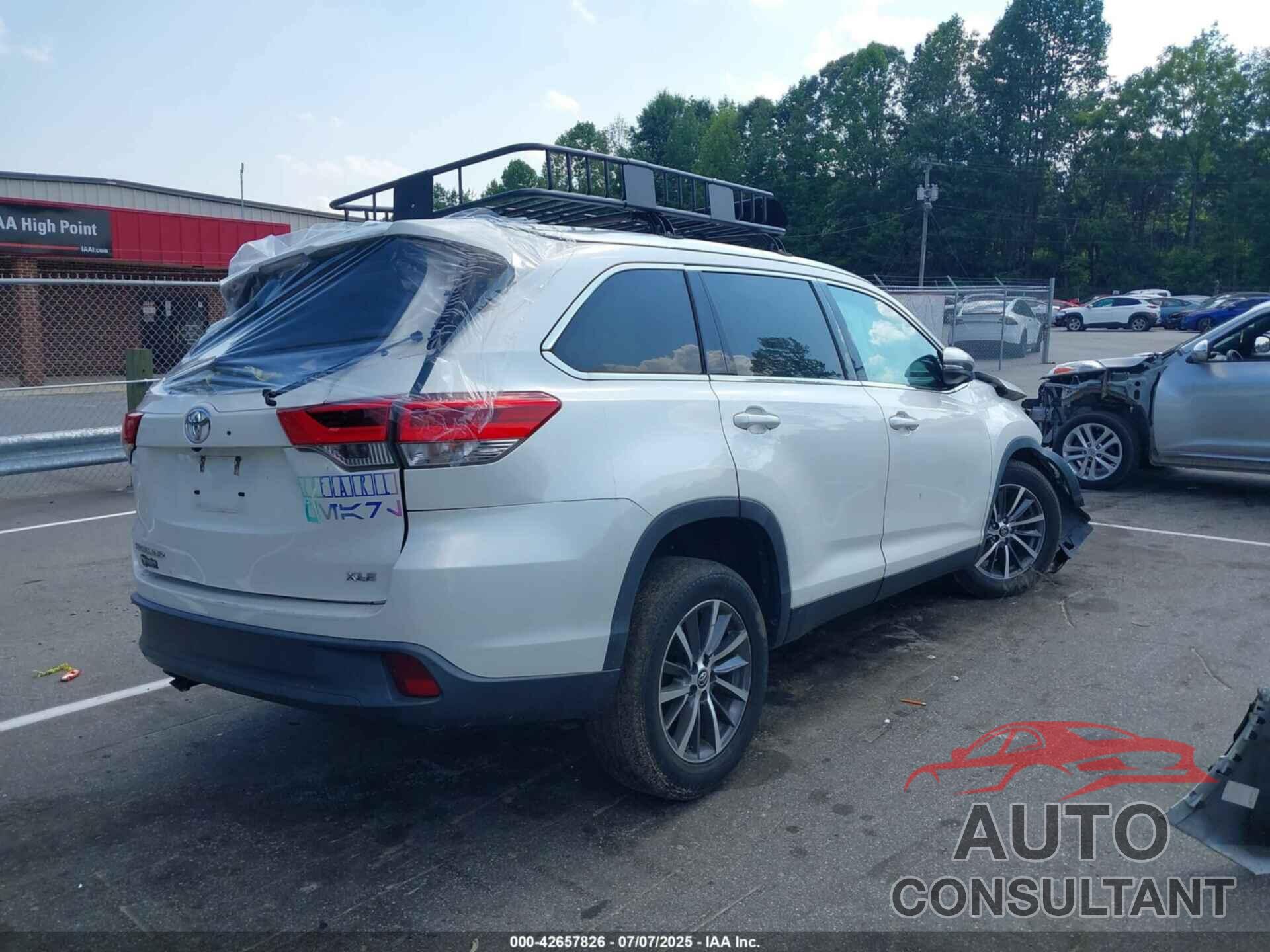 TOYOTA HIGHLANDER 2019 - 5TDKZRFH8KS347575