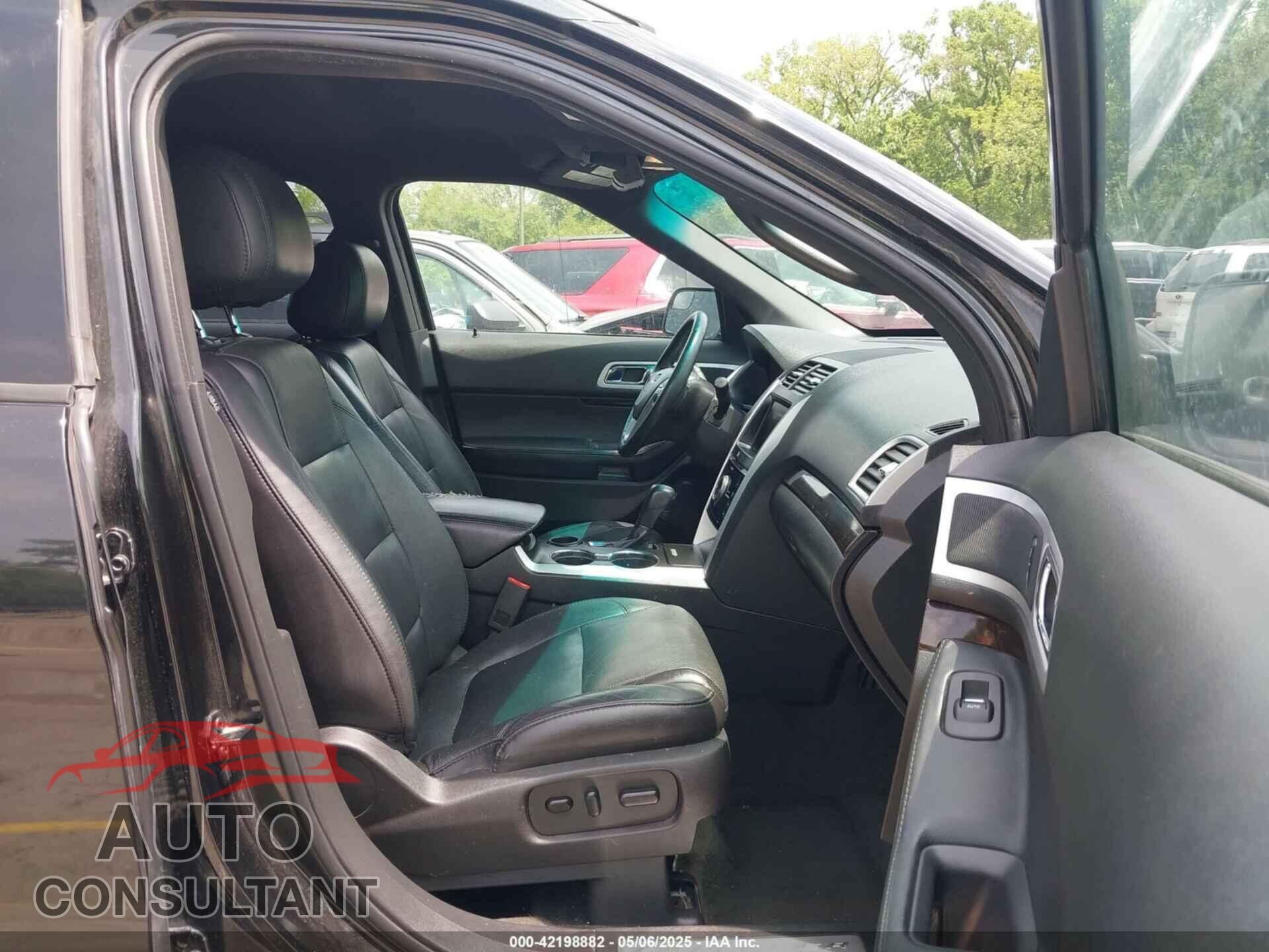 FORD EXPLORER 2015 - 1FM5K7F87FGB33100