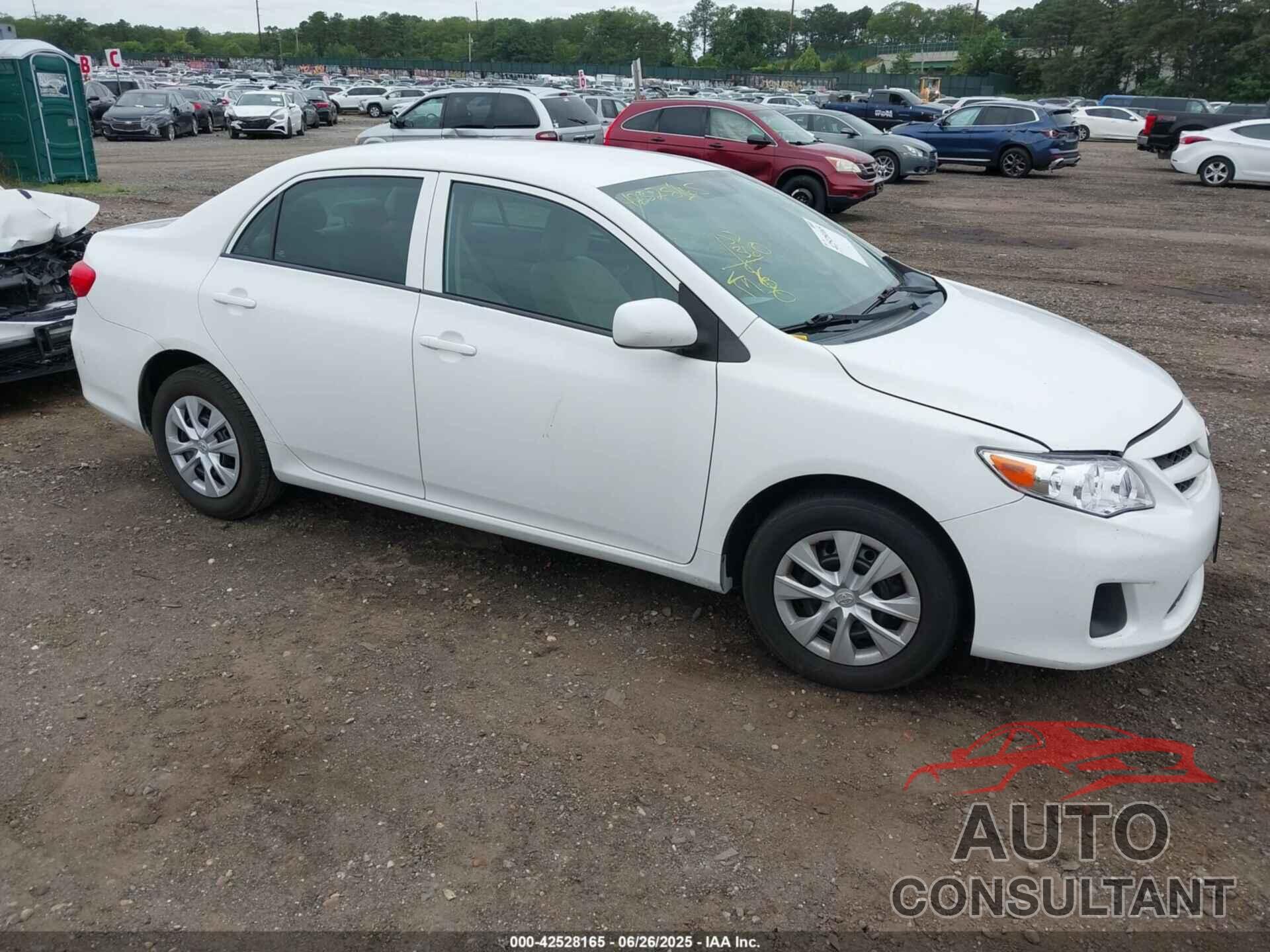 TOYOTA COROLLA 2013 - 2T1BU4EE4DC975380