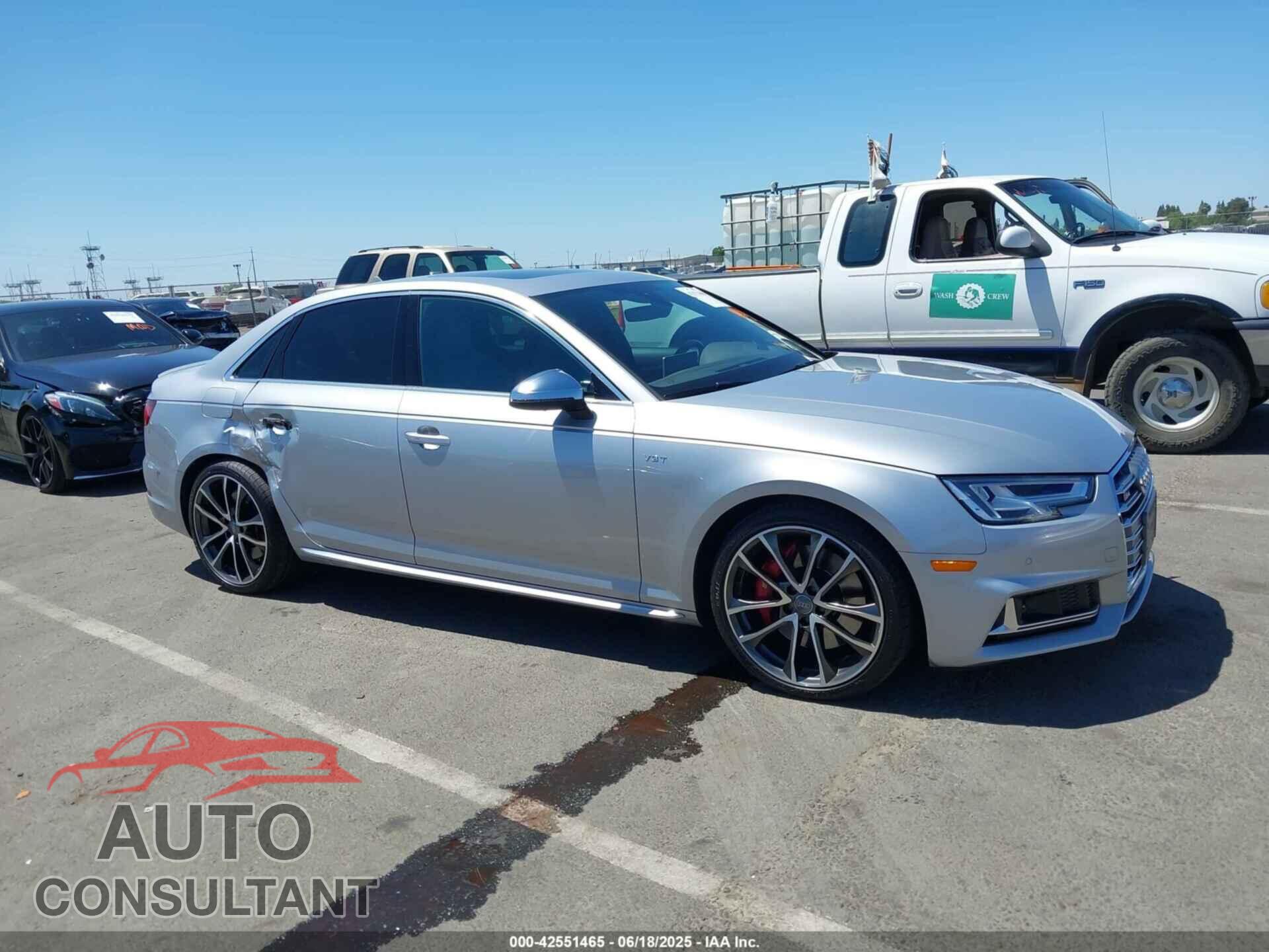 AUDI S4 2018 - WAUC4AF44JA100841