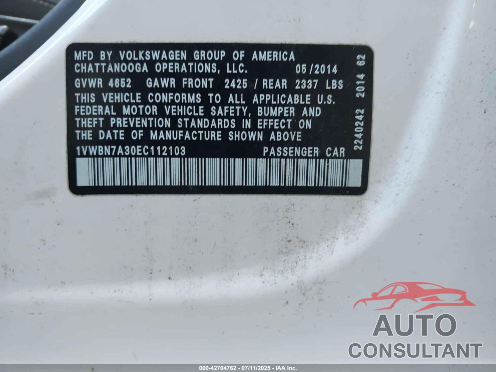 VOLKSWAGEN PASSAT 2014 - 1VWBN7A30EC112103