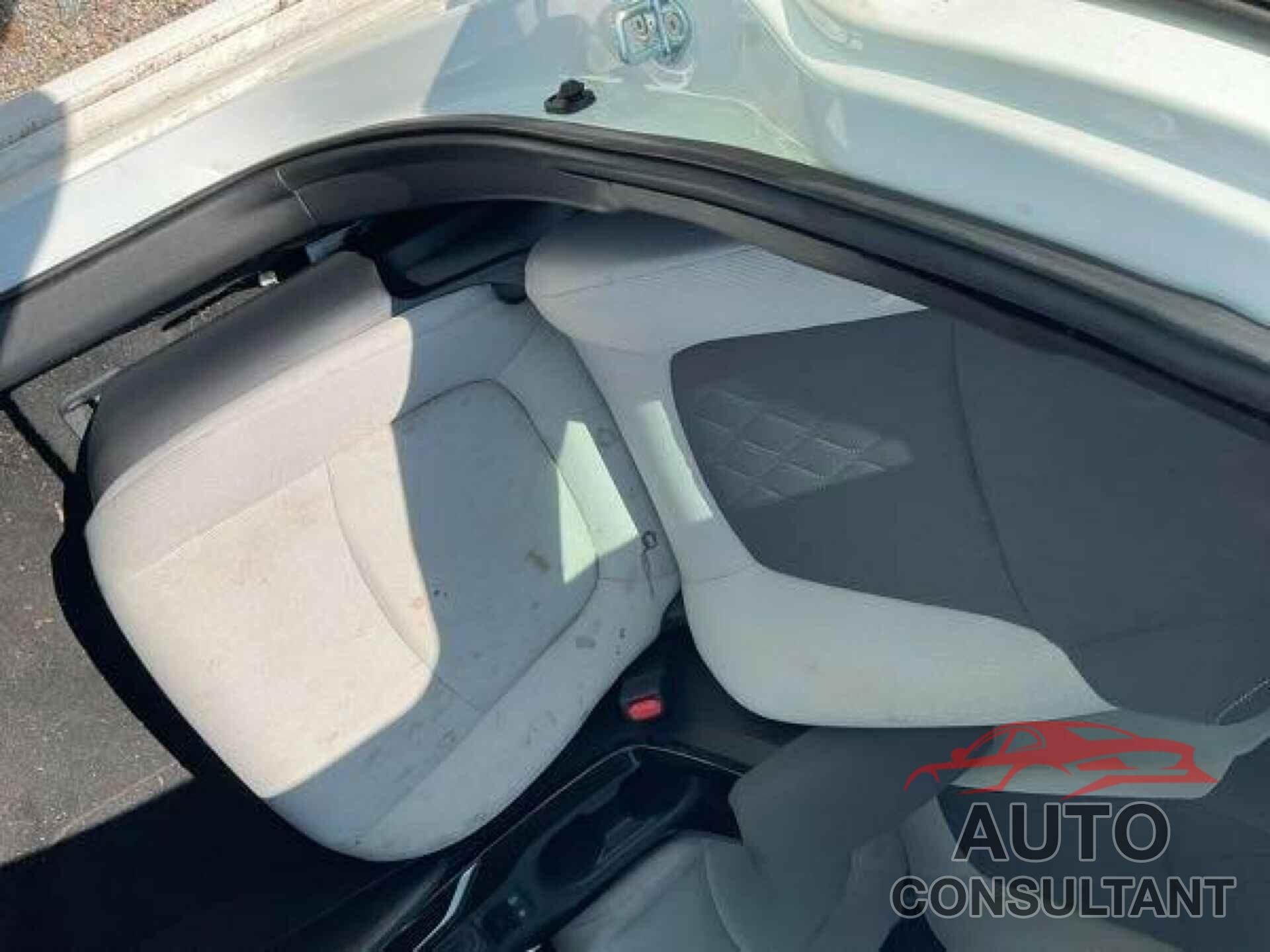 TOYOTA COROLLA 2022 - 5YFEPMAE1NP311923