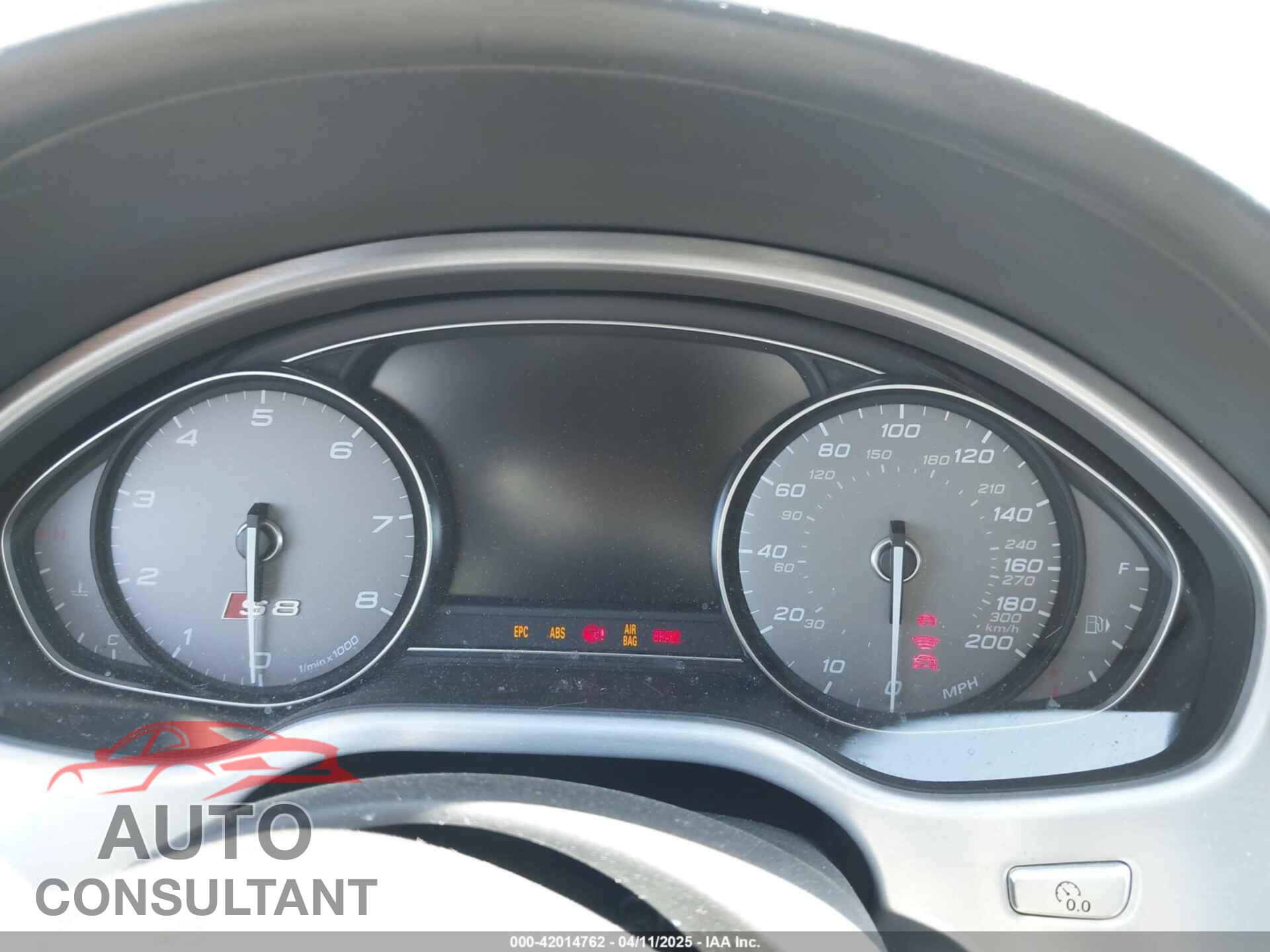 AUDI S8 2016 - WUAJ5AFD2GN900596