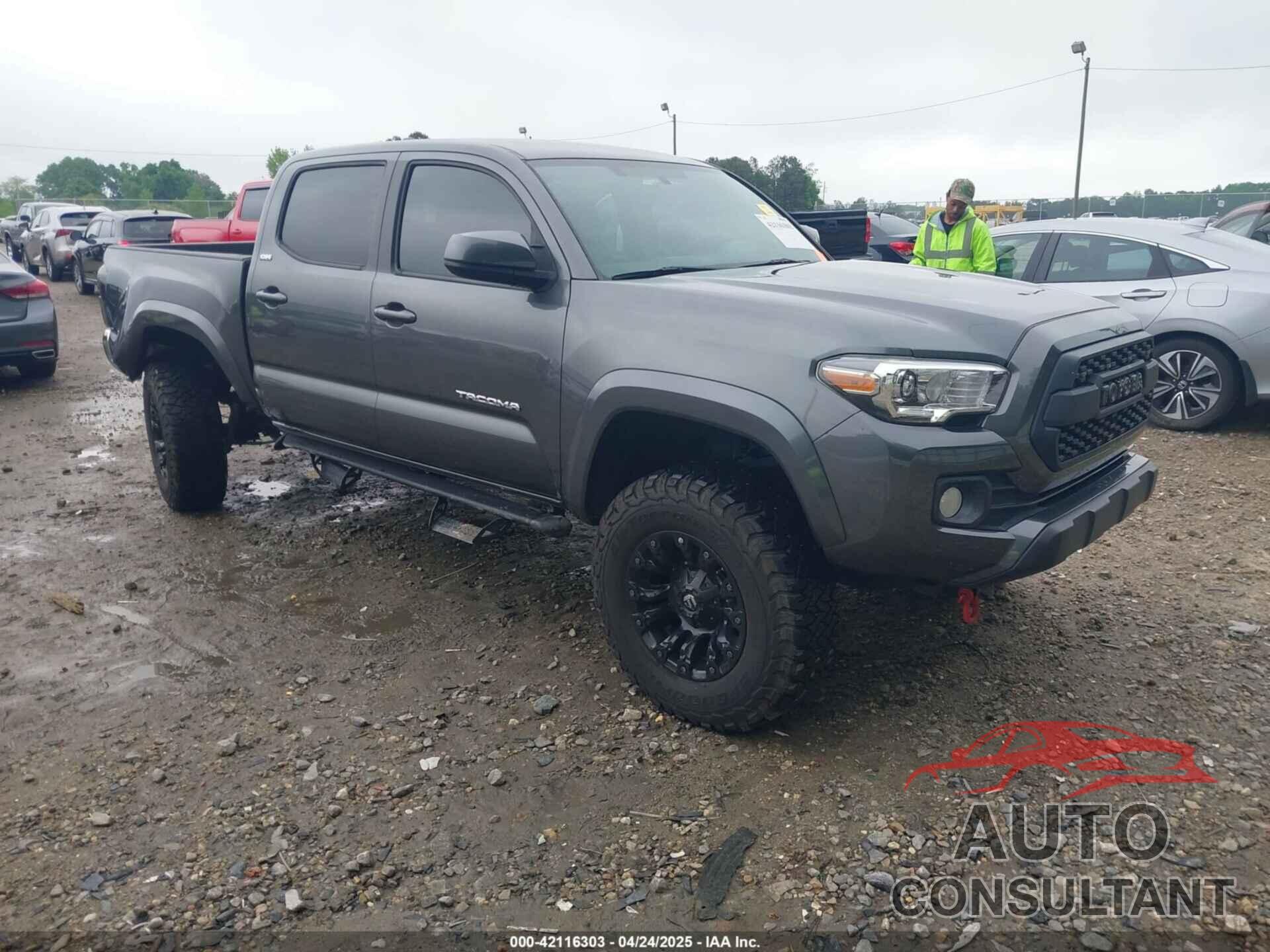 TOYOTA TACOMA 2017 - 3TMAZ5CN9HM044182
