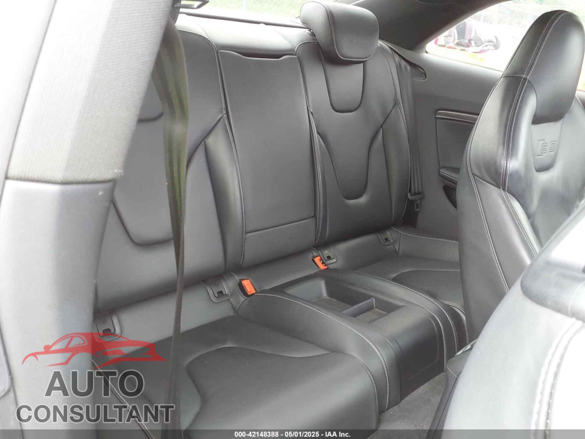 AUDI S5 2015 - WAUCGAFR8FA051492