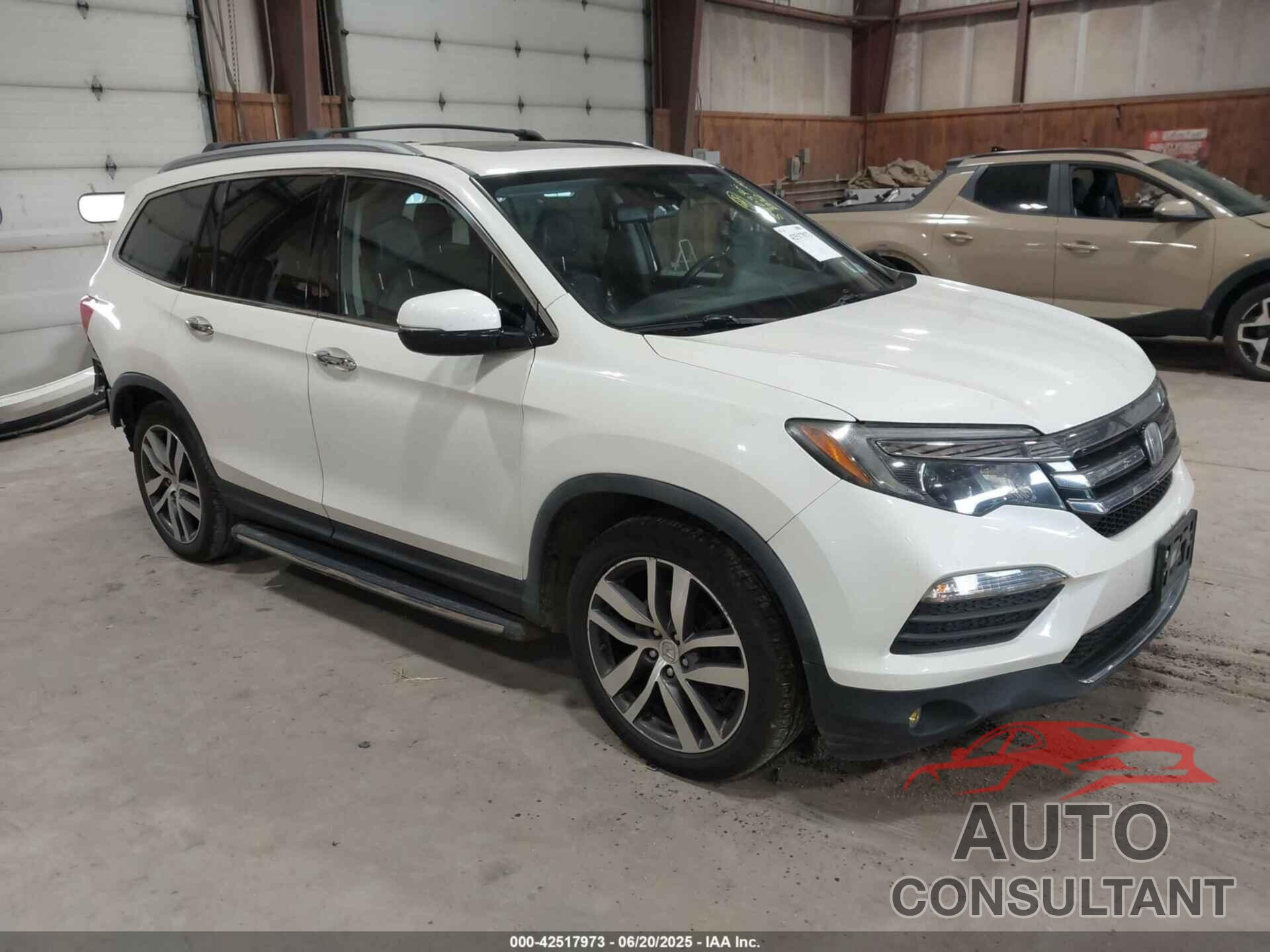 HONDA PILOT 2017 - 5FNYF6H09HB016347