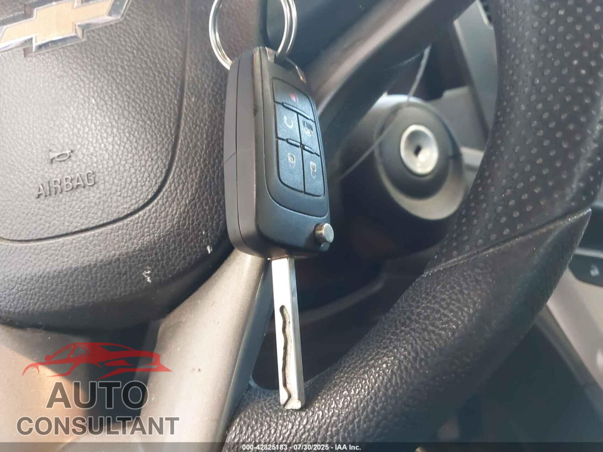 CHEVROLET SONIC 2014 - 1G1JC5SH0E4173473