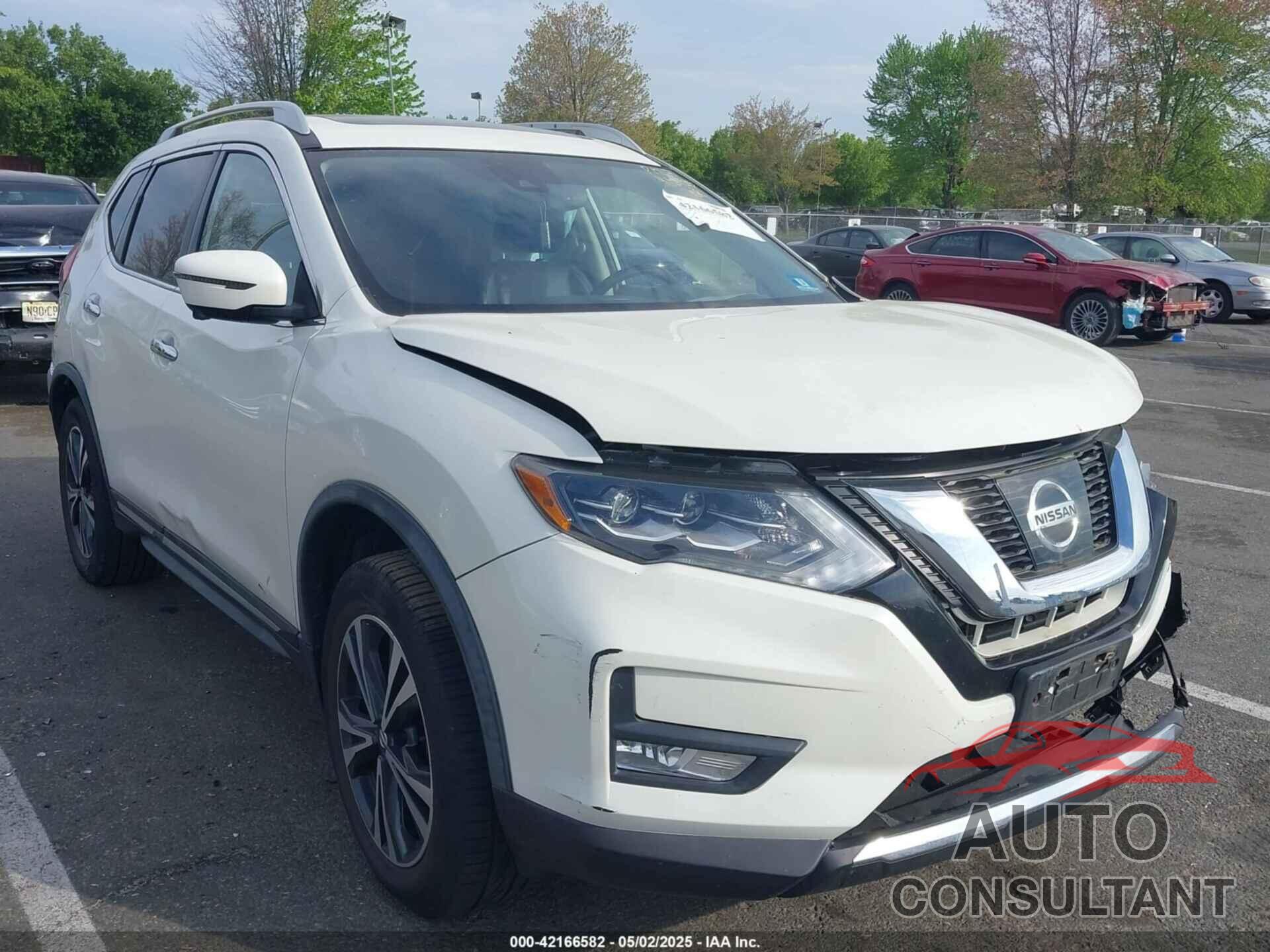 NISSAN ROGUE 2017 - JN8AT2MV4HW281083