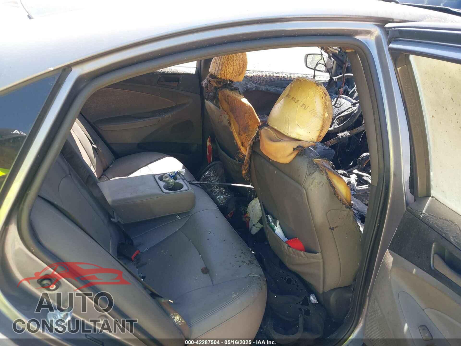 HYUNDAI SONATA 2012 - 5NPEC4AC6CH335557