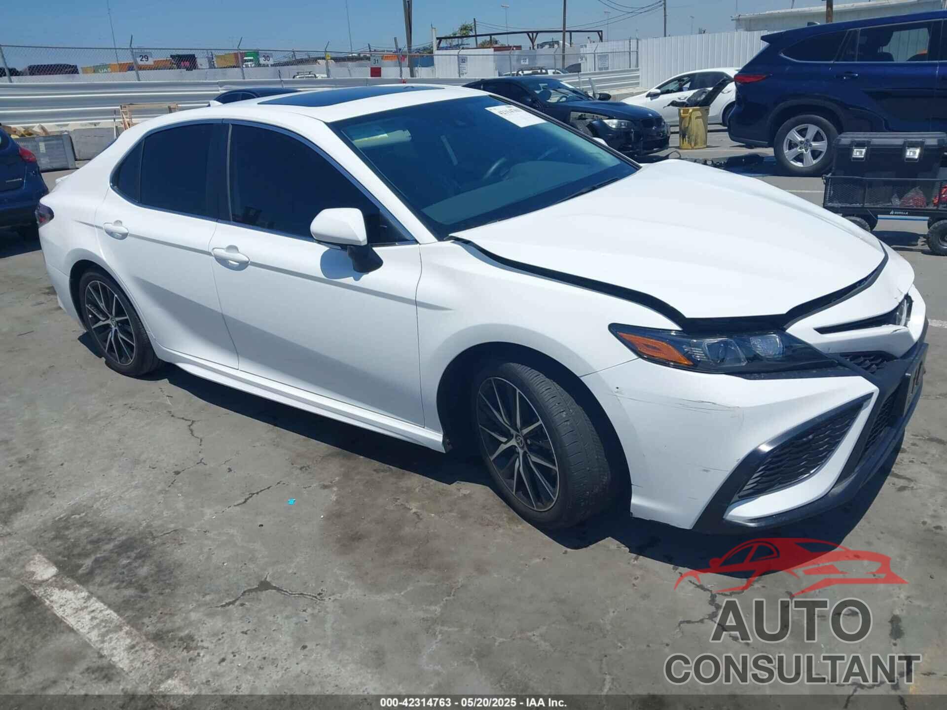 TOYOTA CAMRY 2024 - 4T1G11AK0RU234013
